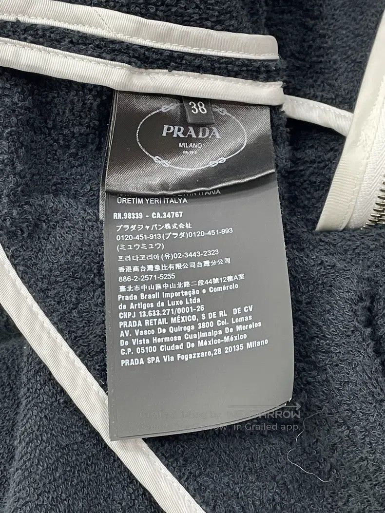 Prada Prada Black triangle towel jacket Size XS / US 0-2 / IT 36-38 - 4 Thumbnail