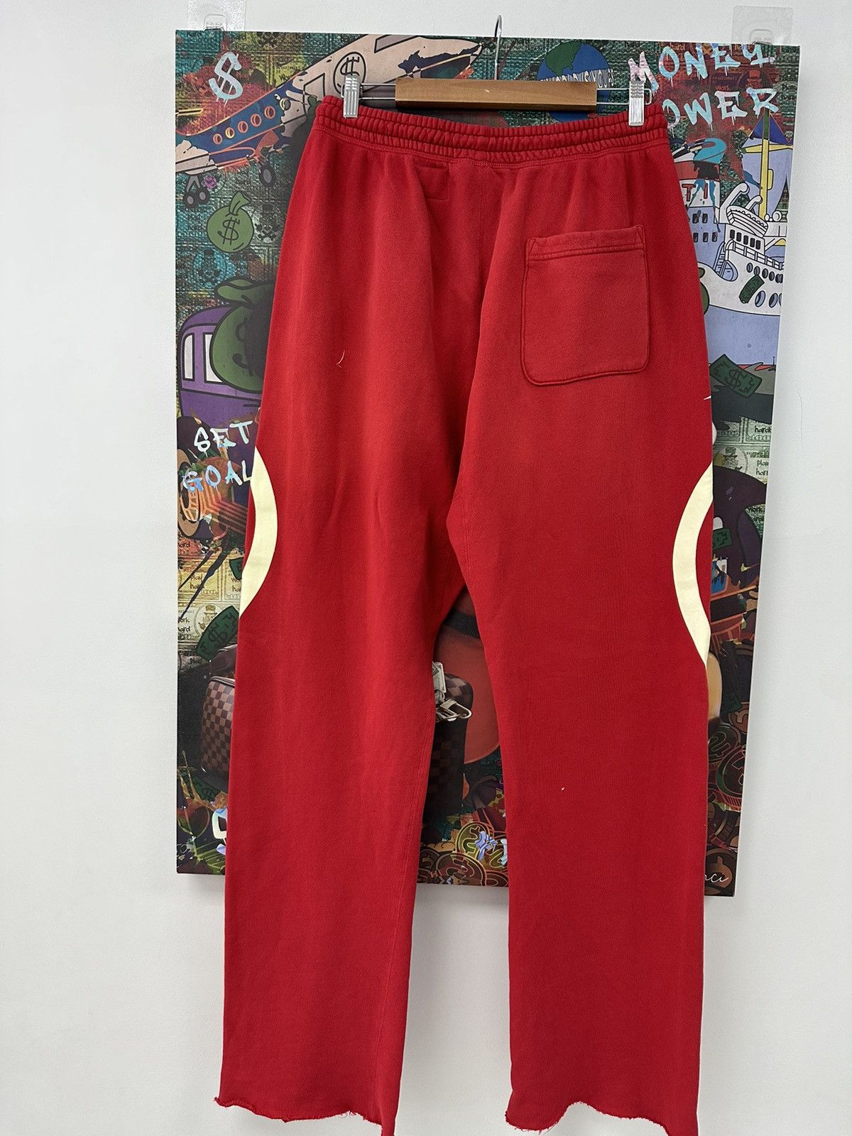 HELLSTAR Hellstar Red Sports Logo Sweatpants Size US 38 / EU 54 - 2 Thumbnail