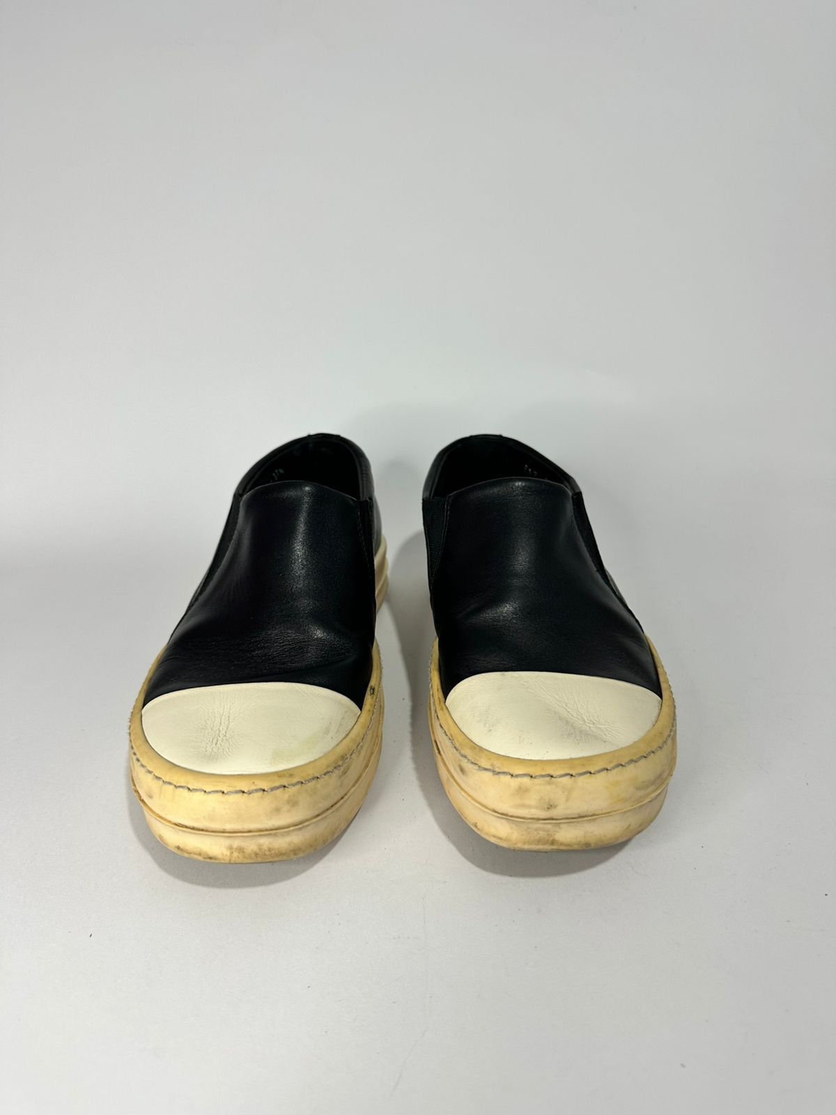 Rick Owens Drkshdw Rick Owens DRKSHDW slip on low US7 EU 37.5 Size US 7.5 / IT 37.5 - 2 Thumbnail