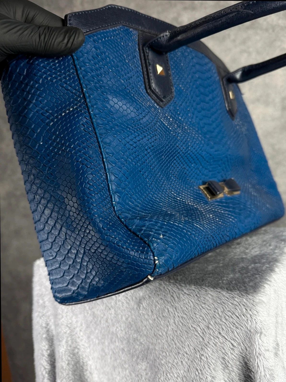 Mario Valentino Mario Valentino Snake Print Mini Handbag Blue Size ONE SIZE - 18 Thumbnail