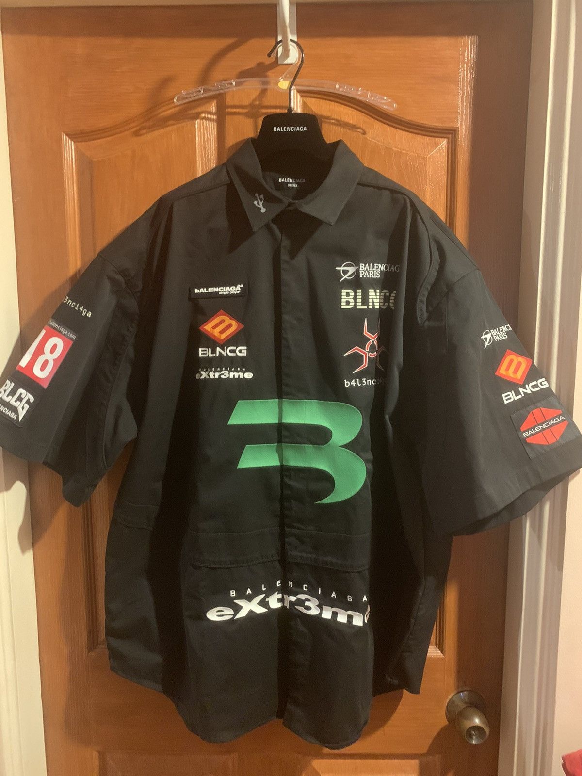 Balenciaga Balenciaga fall 21 gamer shirt Size US XL / EU 56 / 4 - 2 Thumbnail
