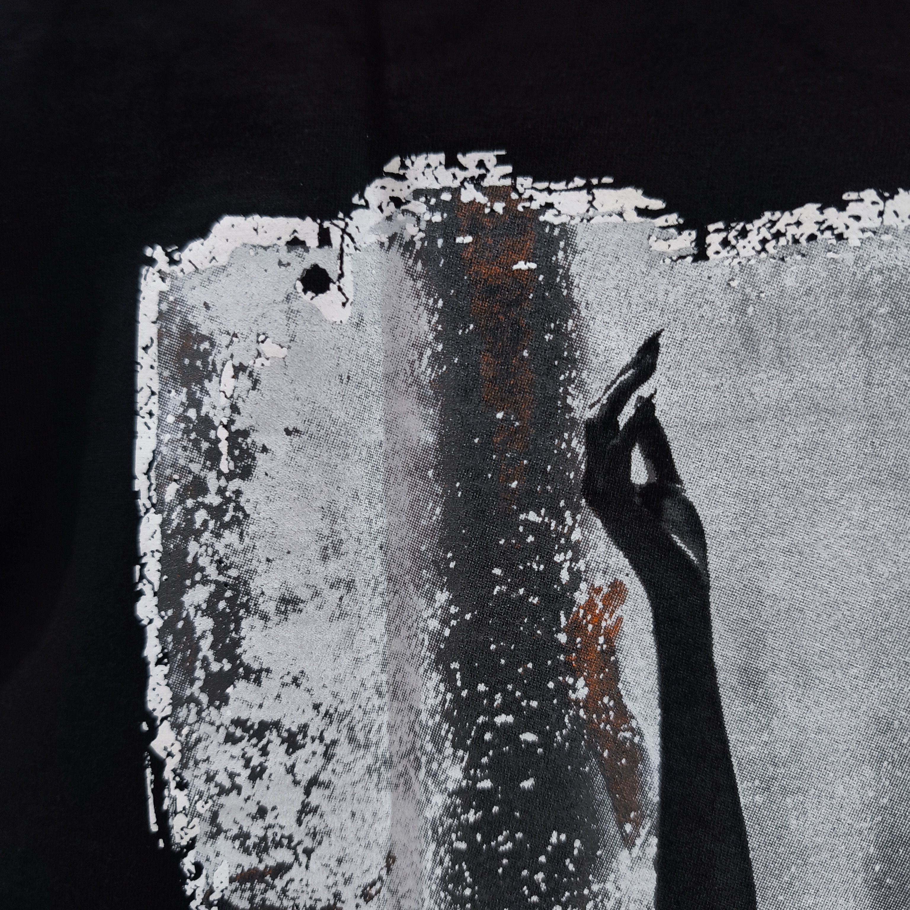Rap Tees Le Sserafim Huh Yun-Jin Fall T-shirt Size US XL / EU 56 / 4 - 9 Thumbnail