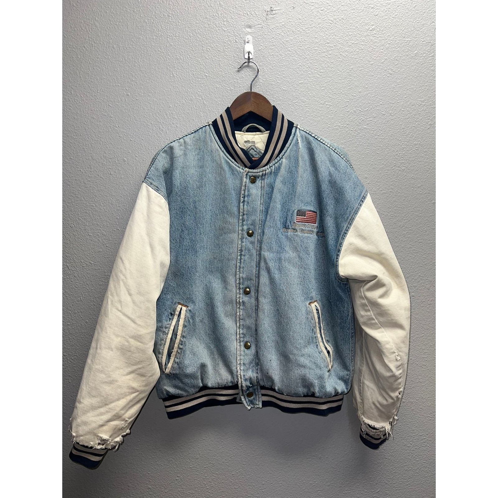 Vintage Vintage United States Olymic Denim Jacket Worn Distressed M Size US M / EU 48-50 / 2 - 1 Thumbnail