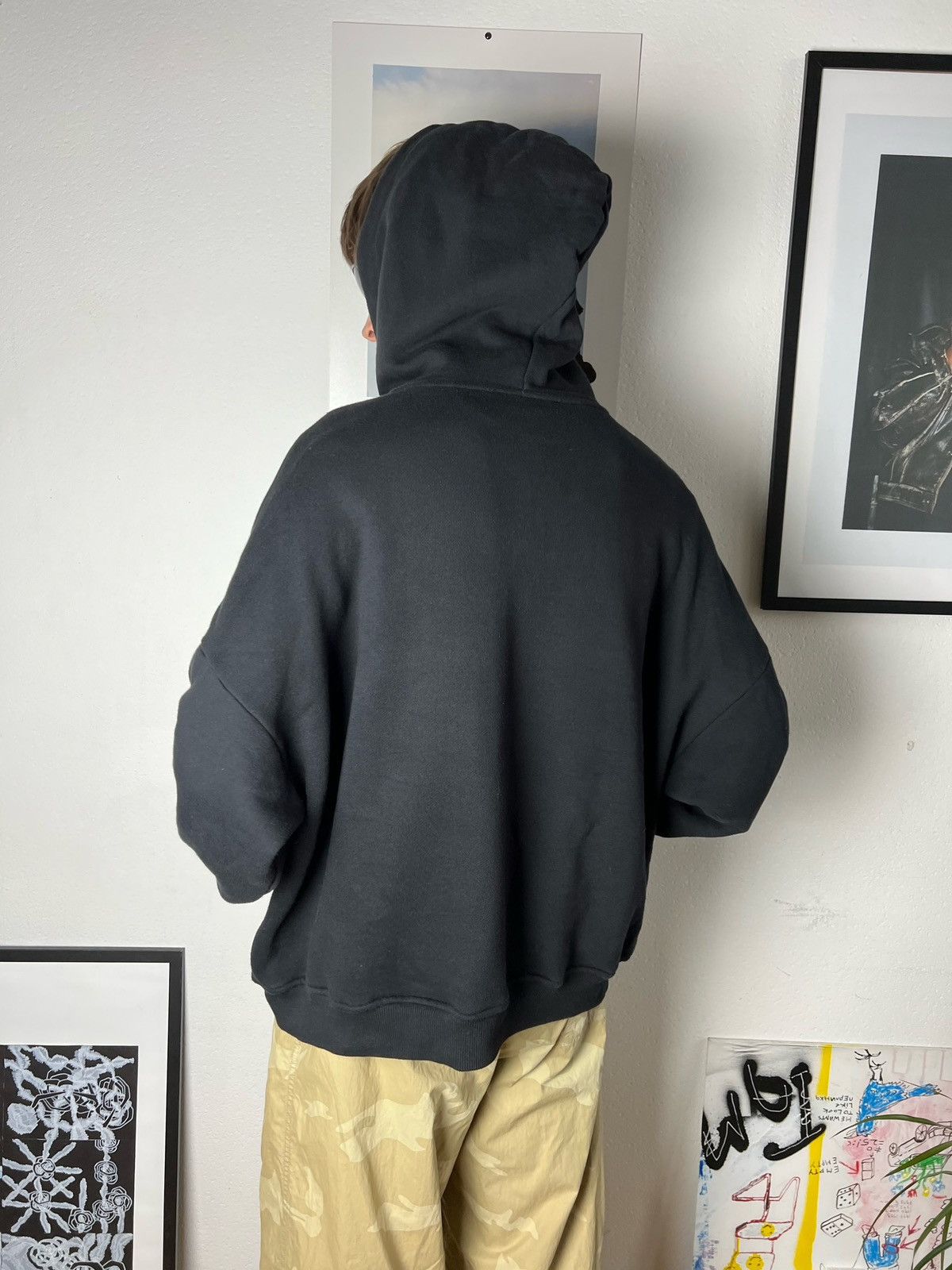 Other Low Lights hoodie heavyweight cotton body fit space star Size US M / EU 48-50 / 2 - 14 Thumbnail