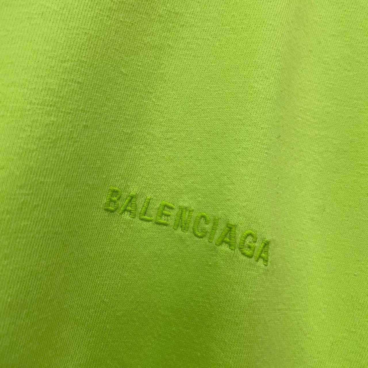 Balenciaga Balenciaga Green Embroidered Logo Short Sleeve K28 Size US XS / EU 42 / 0 - 3 Thumbnail