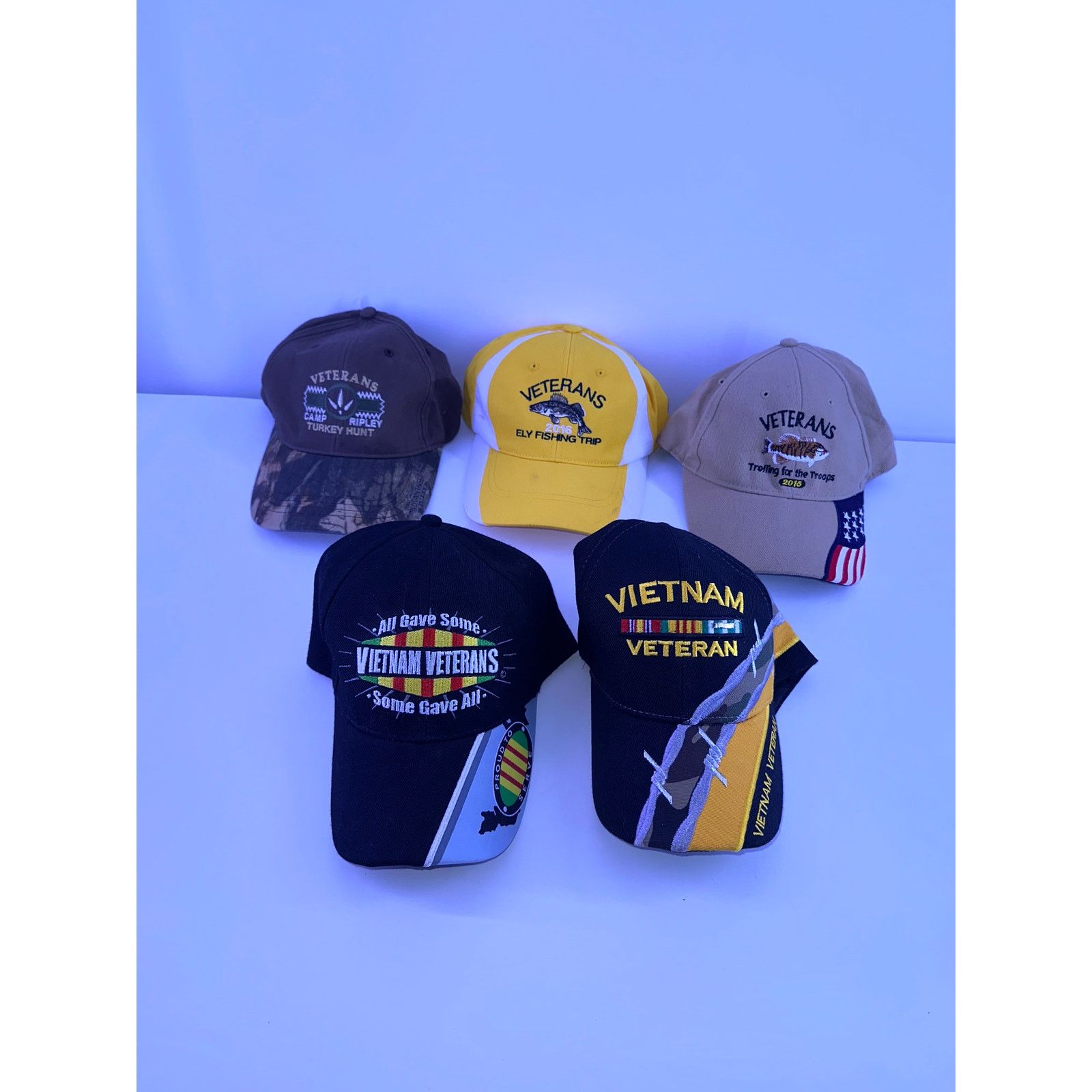 & Other Stories Vietnam Veterans Hat bundle Of 5 One Size Fits All Size ONE SIZE - 1 Thumbnail