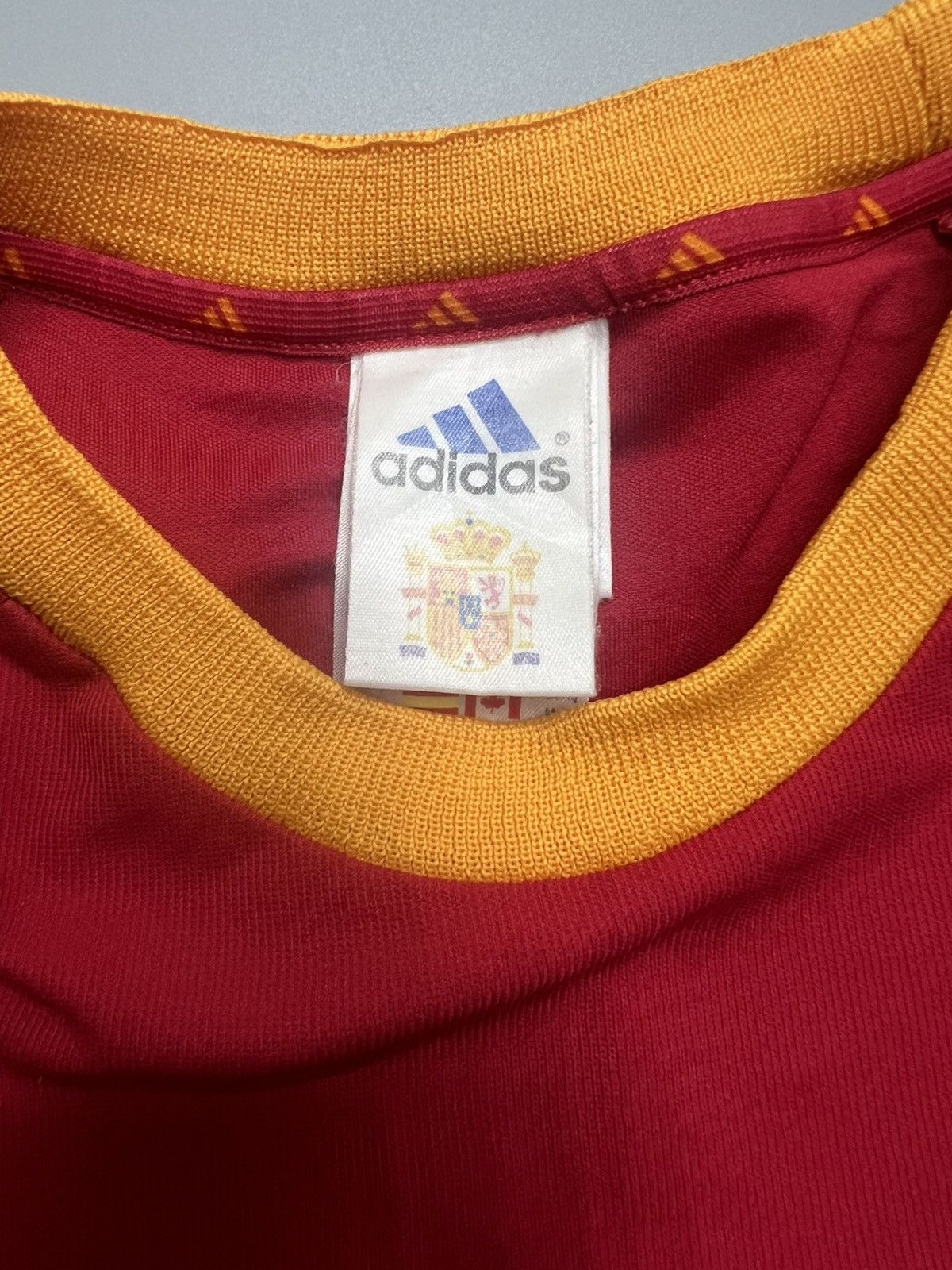 Adidas Vintage Spain Home Jersey 2002-2004 Size US M / EU 48-50 / 2 - 7 Thumbnail