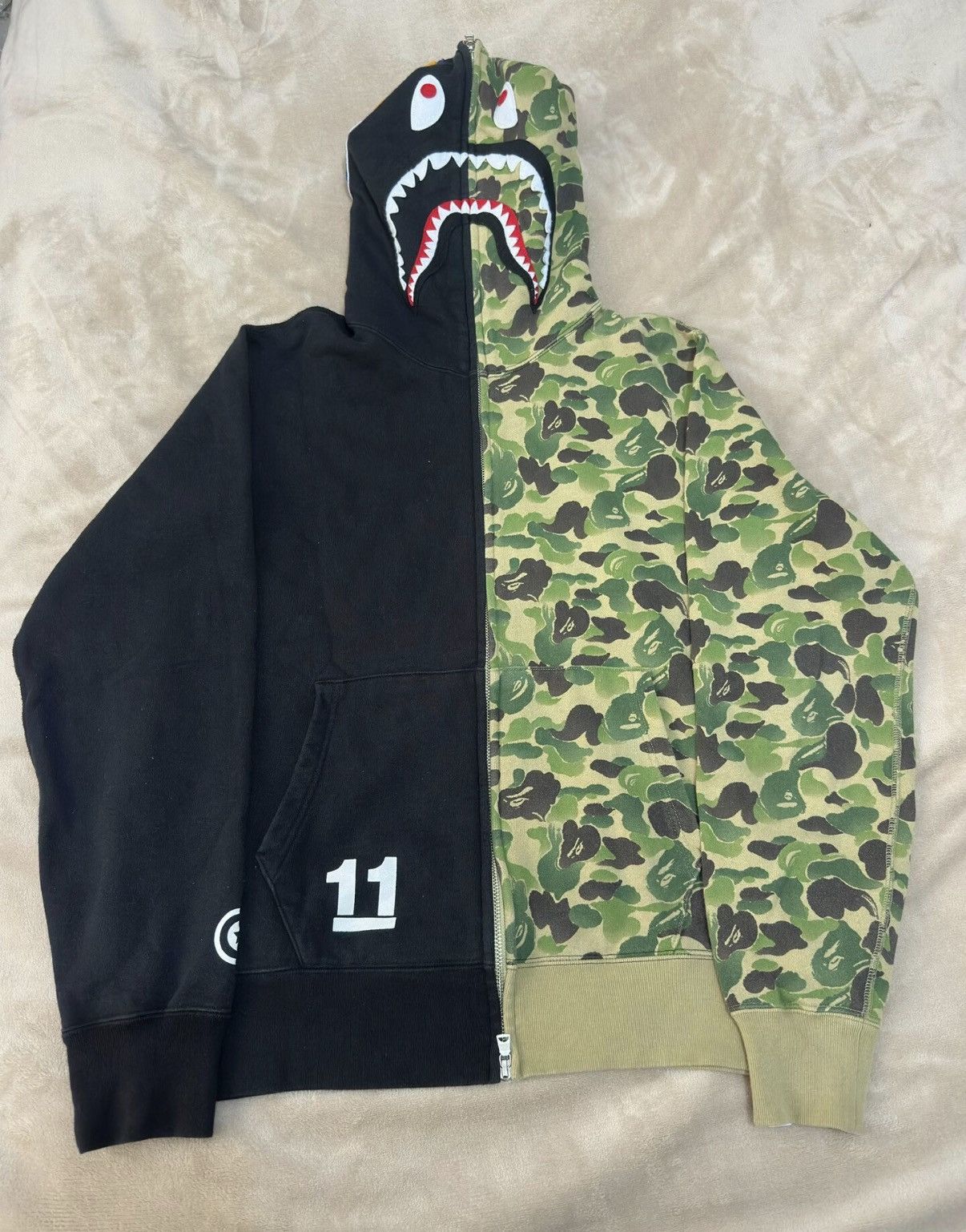 Bape BAPE Shark Color Block Camo Hoodie K5 Size US L / EU 52-54 / 3 - 1 Thumbnail