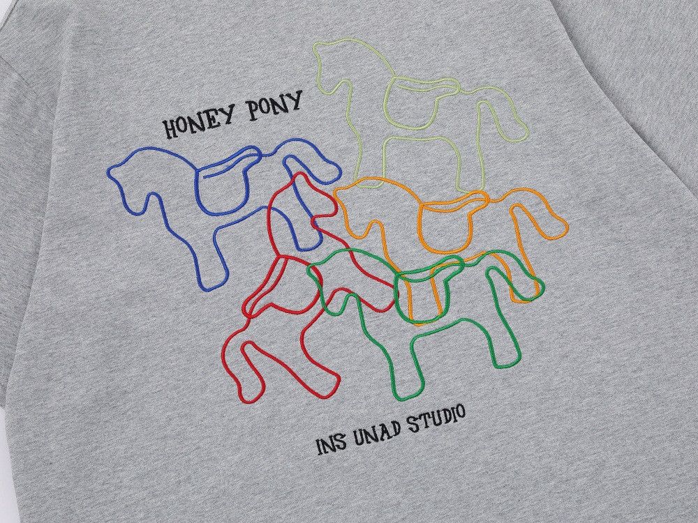 Japanese Brand Men's Casual Loose Color-Block T-Shirt with Horse Pattern Size US M / EU 48-50 / 2 - 3 Thumbnail
