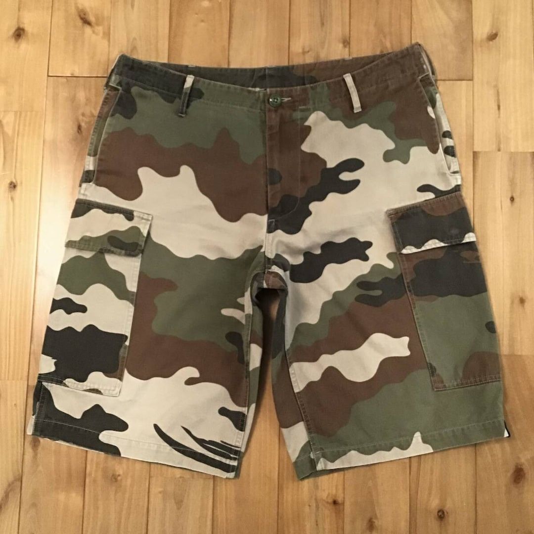 Bape BAPE Woodland Camo Cargo Shorts a bathing ape NIGO ★size L Size US 34 / EU 50 - 1 Thumbnail