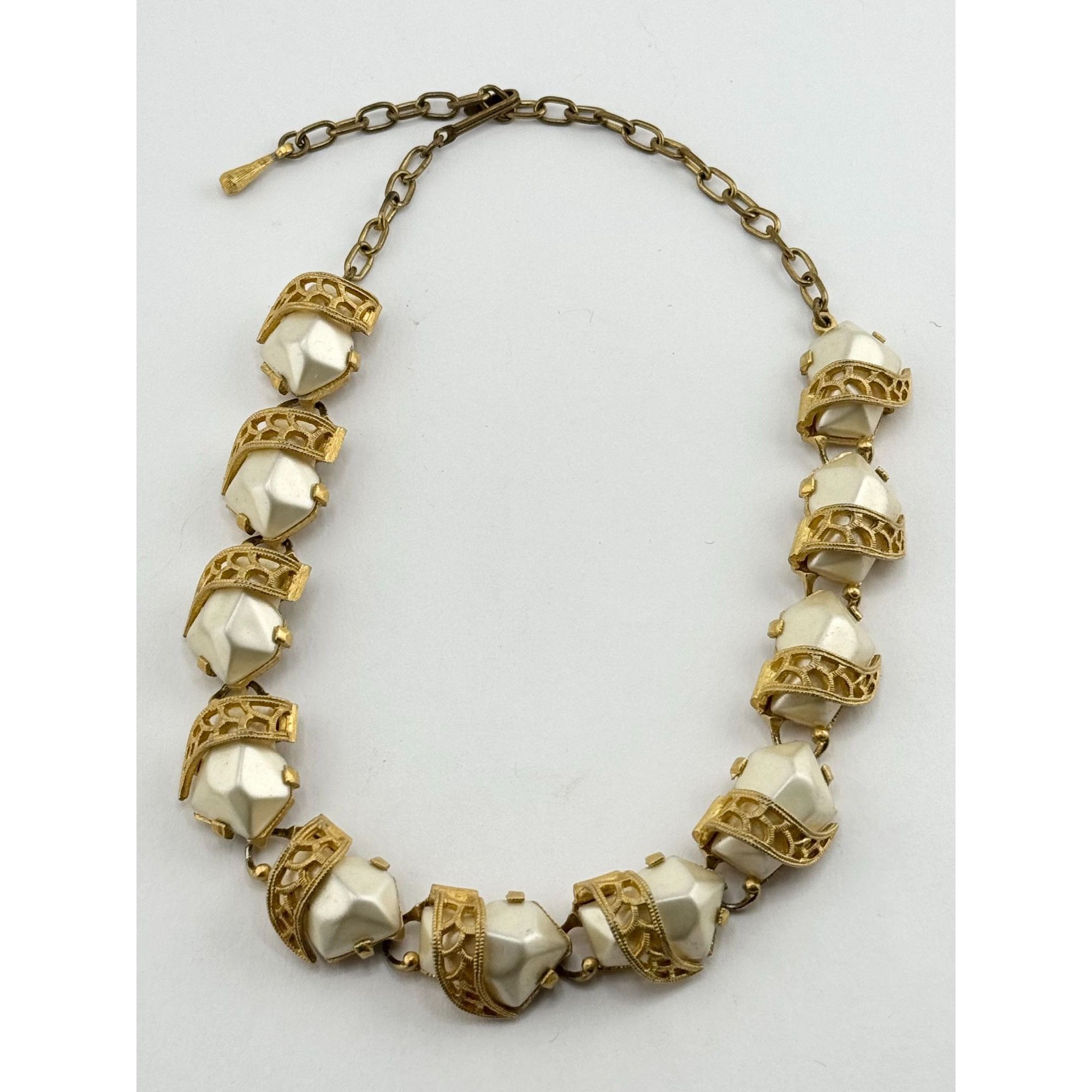 Vintage Vintage faux pearl gold filigree collar necklace Size ONE SIZE - 4 Thumbnail