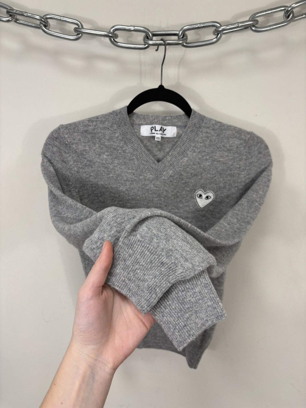 Comme des Garcons Comme Des Garcons Play Women’s Heart Gray Wool Sweater Size XS / US 0-2 / IT 36-38 - 7 Thumbnail
