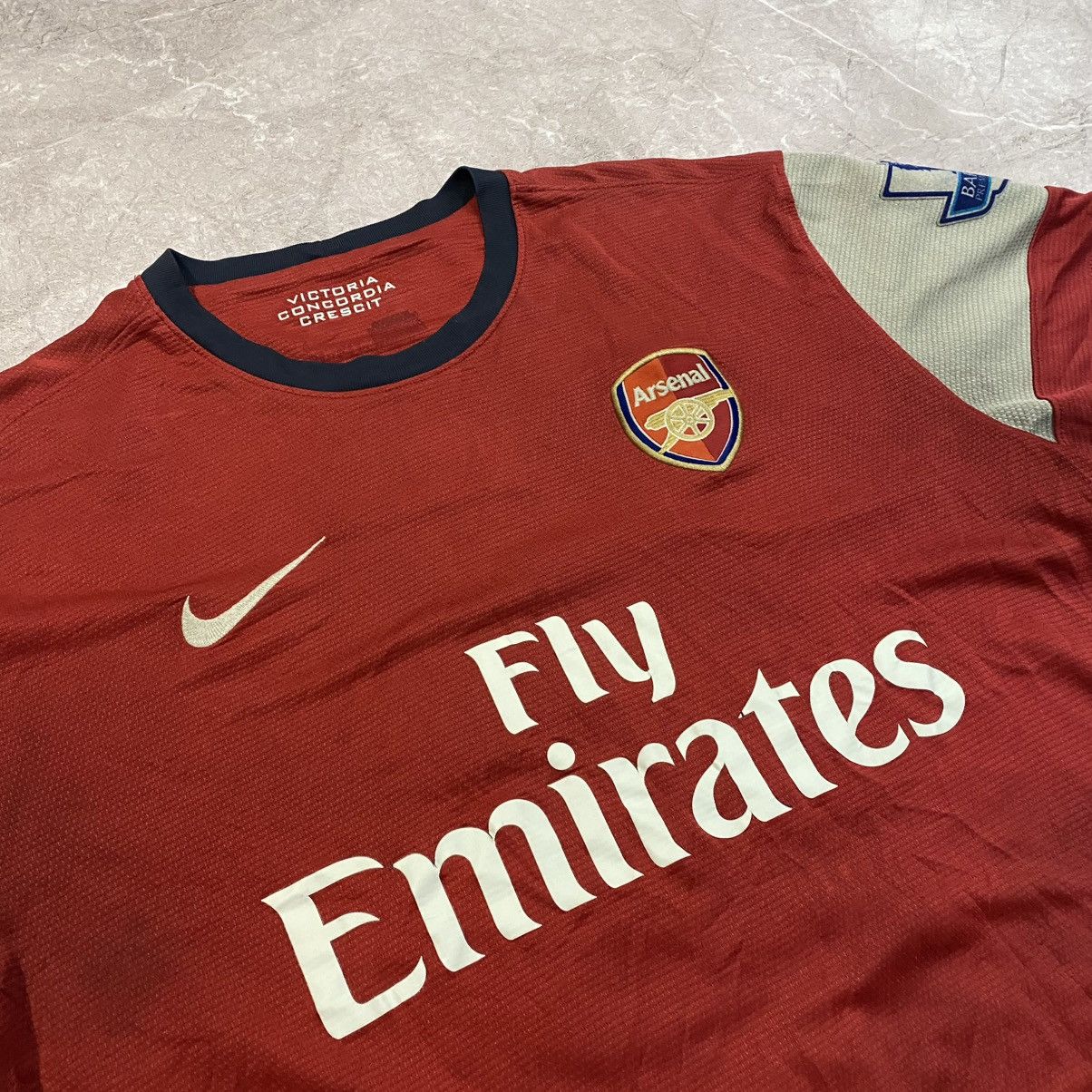 Nike S.CAZORLA ! VINTAGE NIKE ARSENAL TEE SOCCER JERSEY Size US L / EU 52-54 / 3 - 13 Thumbnail