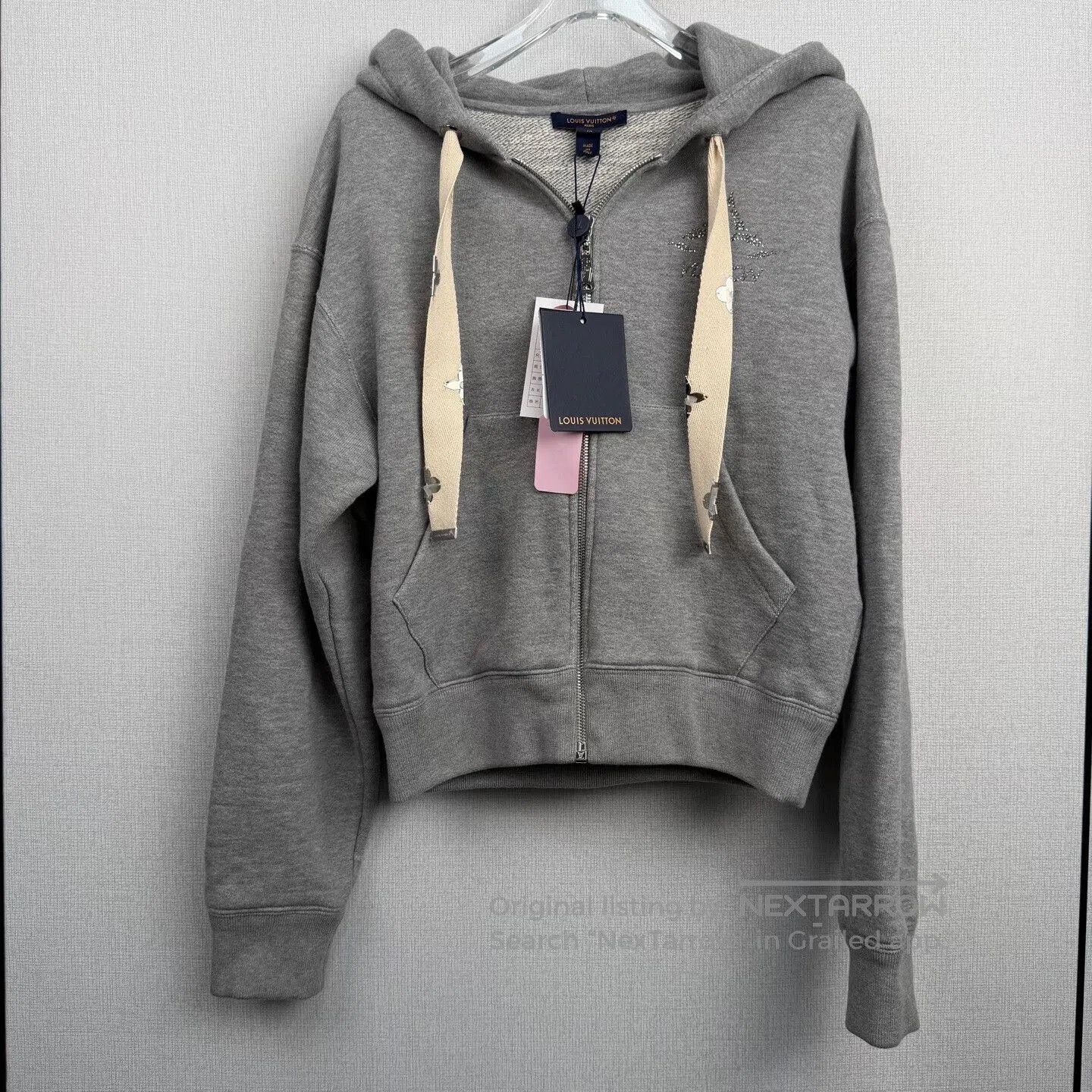 Louis Vuitton louis vuitton gray drawstring hoodie jacket. Size US M / EU 48-50 / 2 - 1 Thumbnail