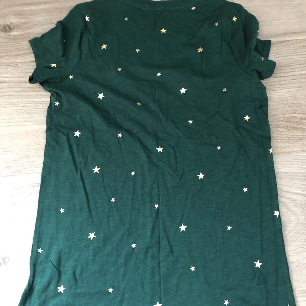 Designer Festive Green V-Neck T-Shirt with Gold Star Print Size S / US 4 / IT 40 - 4 Thumbnail