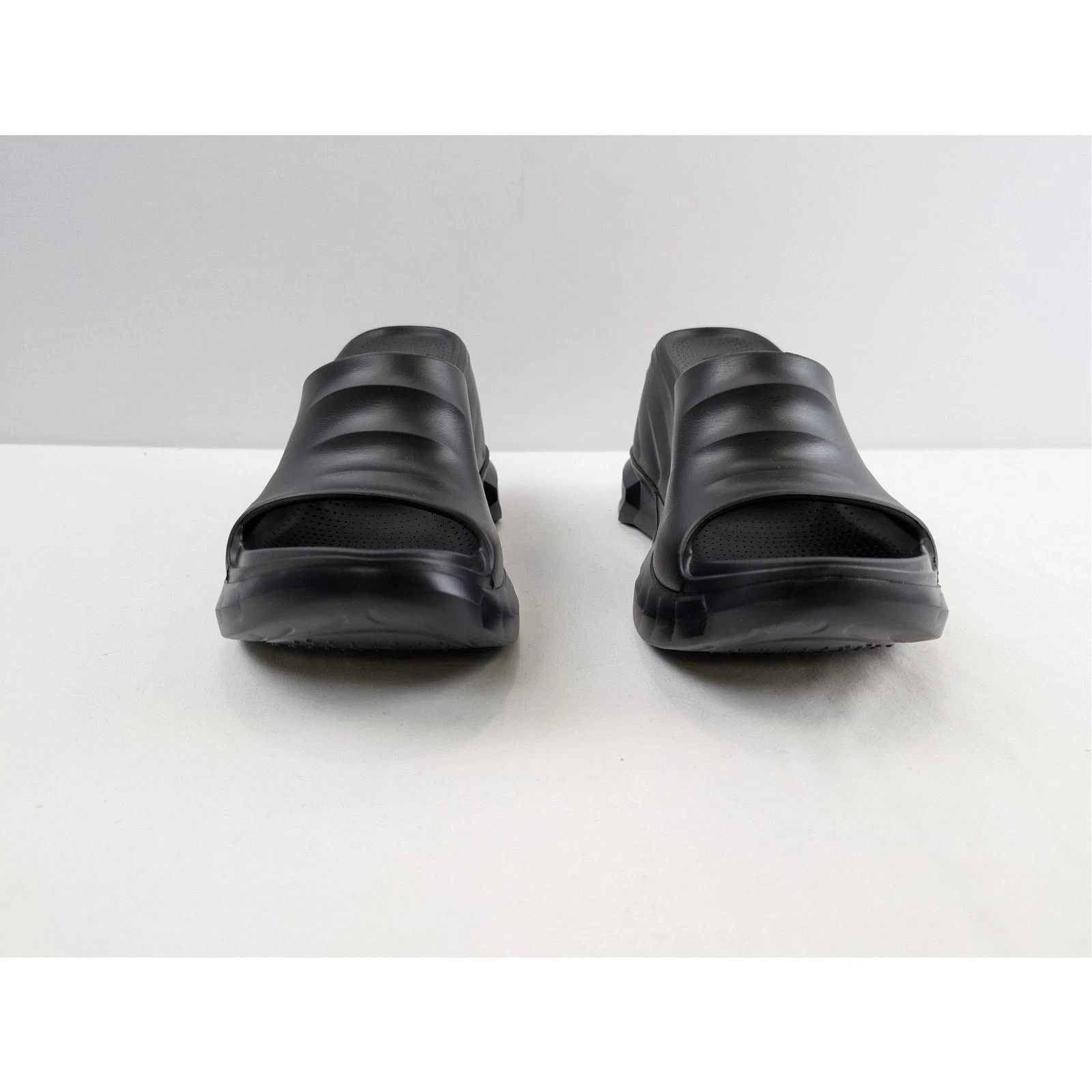 Givenchy o1rshd1 Q:5 / Marshmallow Sandals in Black Size US 9 / IT 39 - 8 Thumbnail
