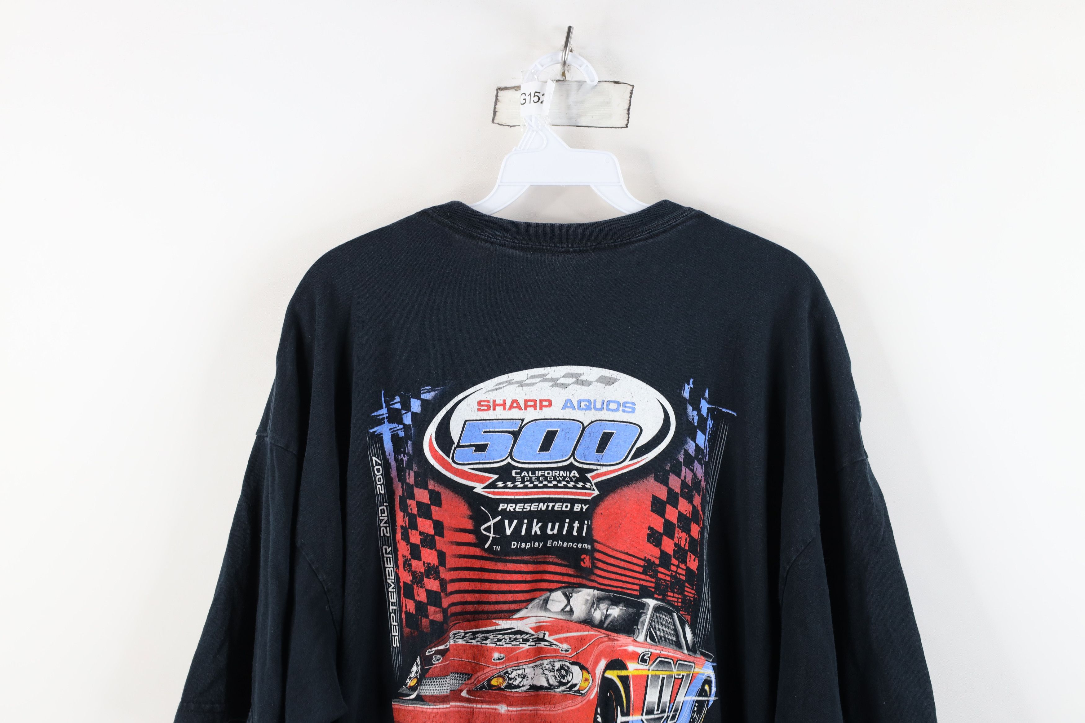 Vintage Vintage Y2K 2007 California Speedway Nascar Racing T-Shirt Size US XXL / EU 58 / 5 - 13 Thumbnail
