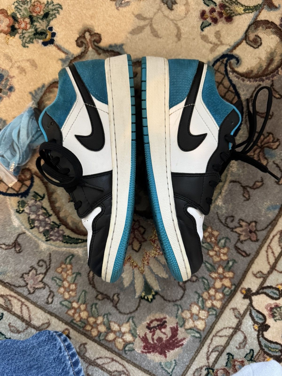 Nike Air Jordan 1 Low SE 'Laser Blue' Size US 6.5 / IT 36.5 - 1 Thumbnail