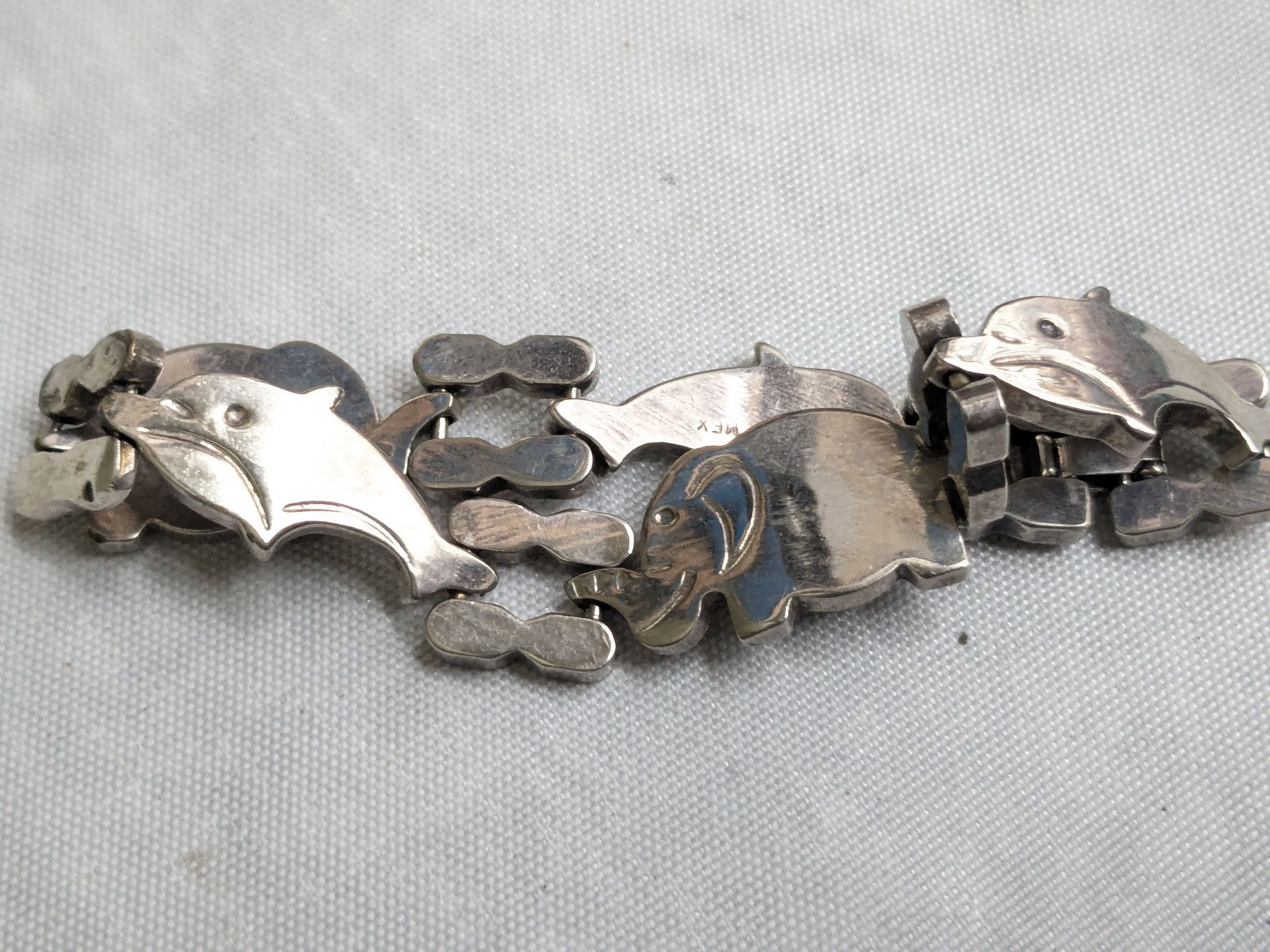 Jewelry Vintage Sterling Silver Bracelets Dolphin Elephant Whale Size ONE SIZE - 8 Thumbnail