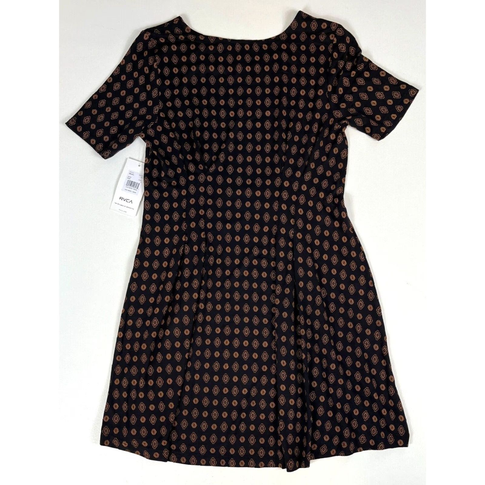 RVCA NWT RVCA Sylas Dress Short Short Sleeve Foulard Print Black Sz S Women’s A-Line Dress Size 28" / US 6 / IT 42 - 7 Thumbnail