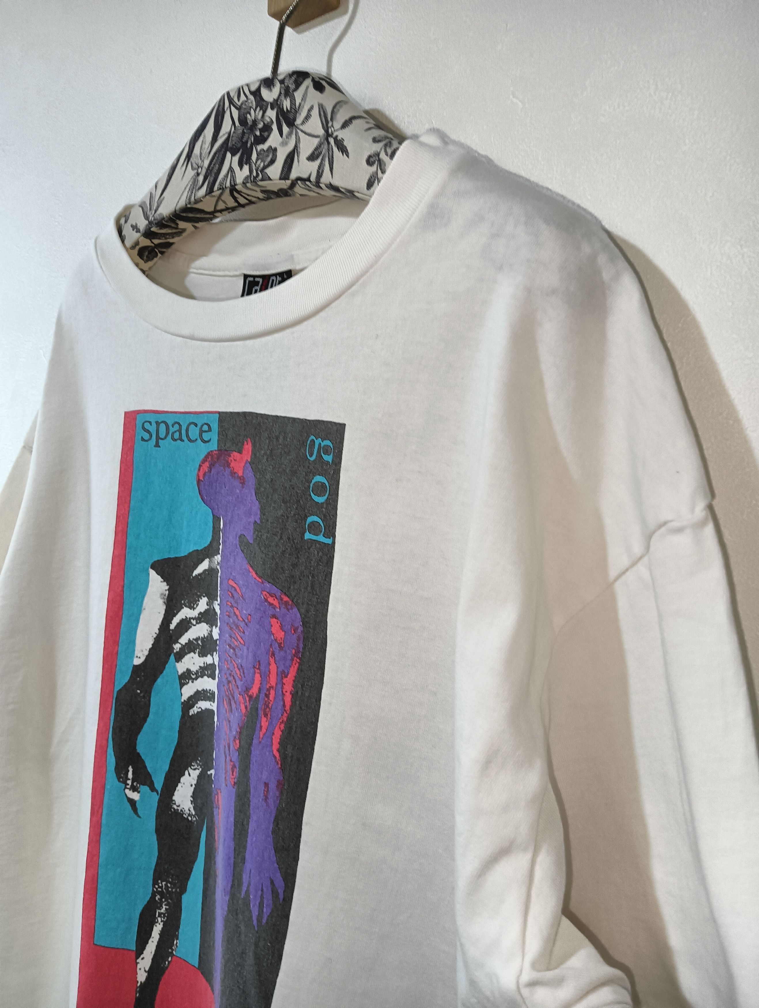 Saint Michael Space God Tee Size US L / EU 52-54 / 3 - 3 Thumbnail