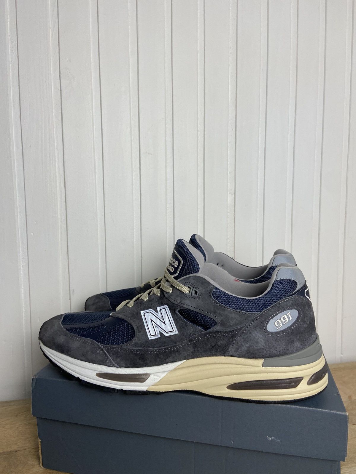 New Balance Used New Balance 991v2 "MiUK Dark Gull Grey" Rare 11,5US Size US 11.5 / EU 44-45 - 8 Thumbnail