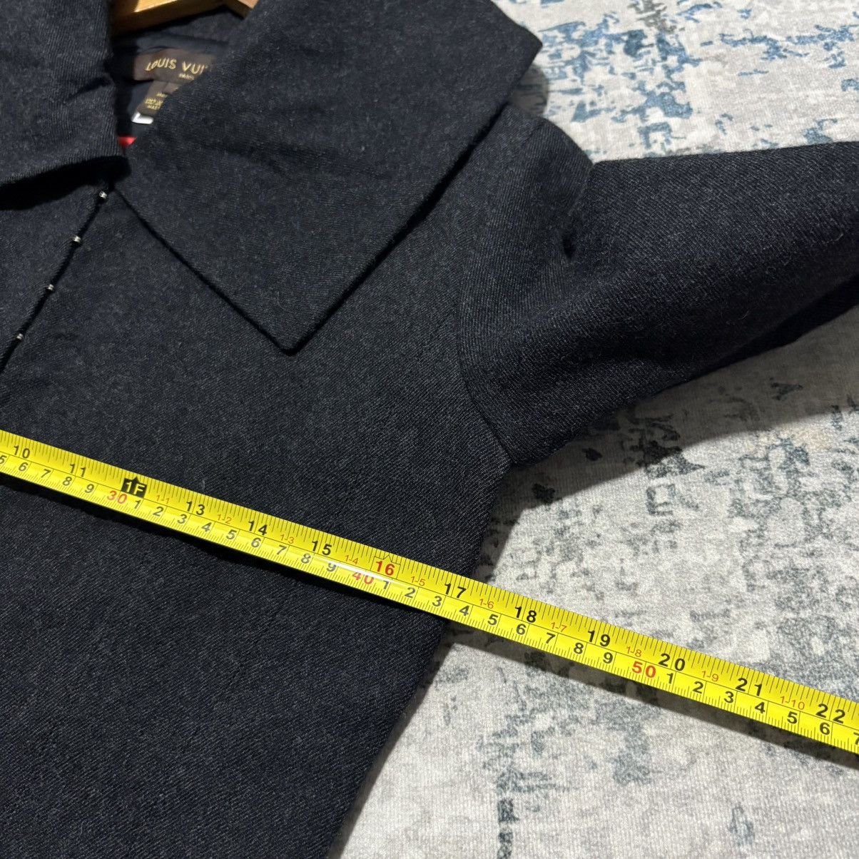Louis Vuitton Louis Vuitton wool wide collar jacket Size XS / US 0-2 / IT 36-38 - 9 Thumbnail