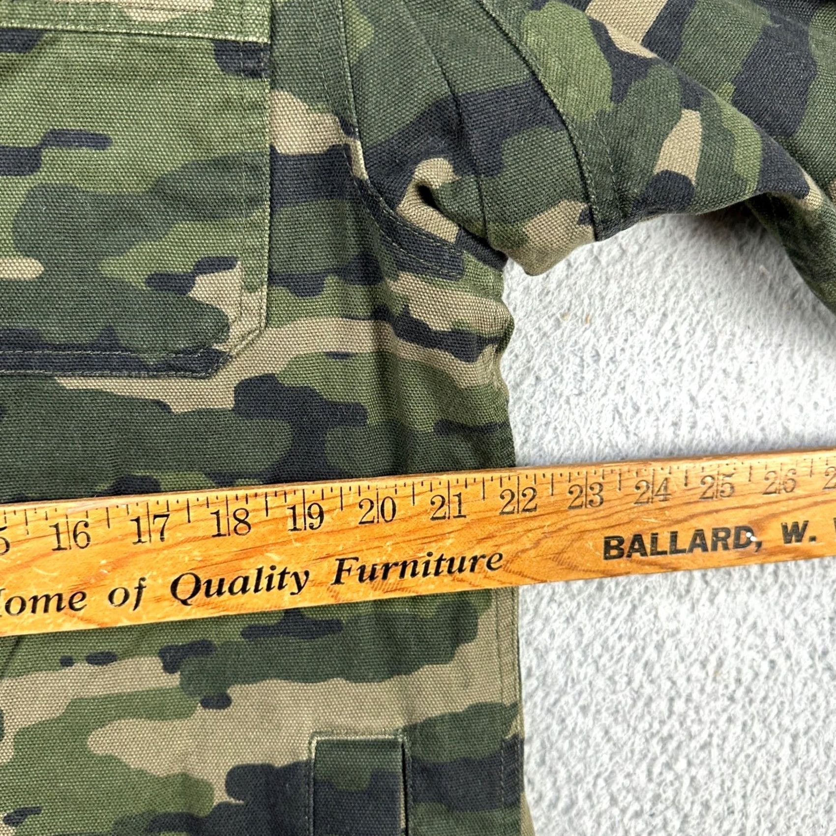 Duluth Trading Company Duluth Trading Co Shirt Shacket Mens Medium Green Camo Pocket Military Jacket Size US M / EU 48-50 / 2 - 7 Thumbnail