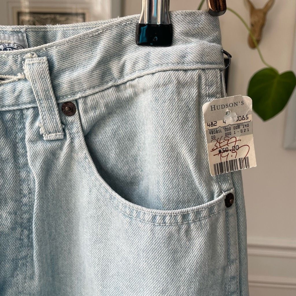 Vintage NWT NOS Vintage 90s Union Bay High Rise Tie Dye Denim Shorts Size 26" / US 2 / IT 38 - 8 Thumbnail