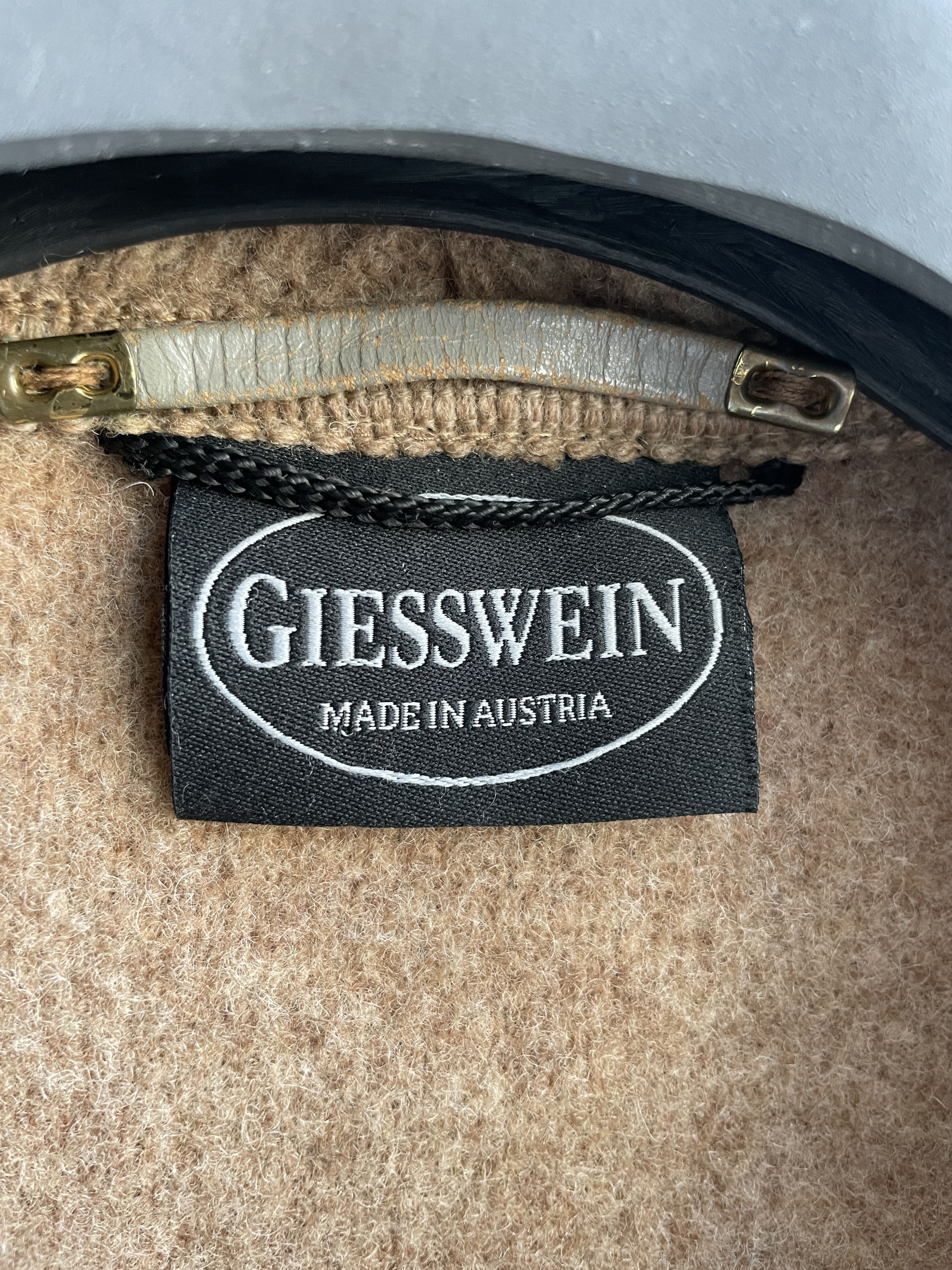 GIESSWEIN Giesswein Austria Vintage Womens Wool Zip Coat Size L / US 10 / IT 46 - 8 Thumbnail