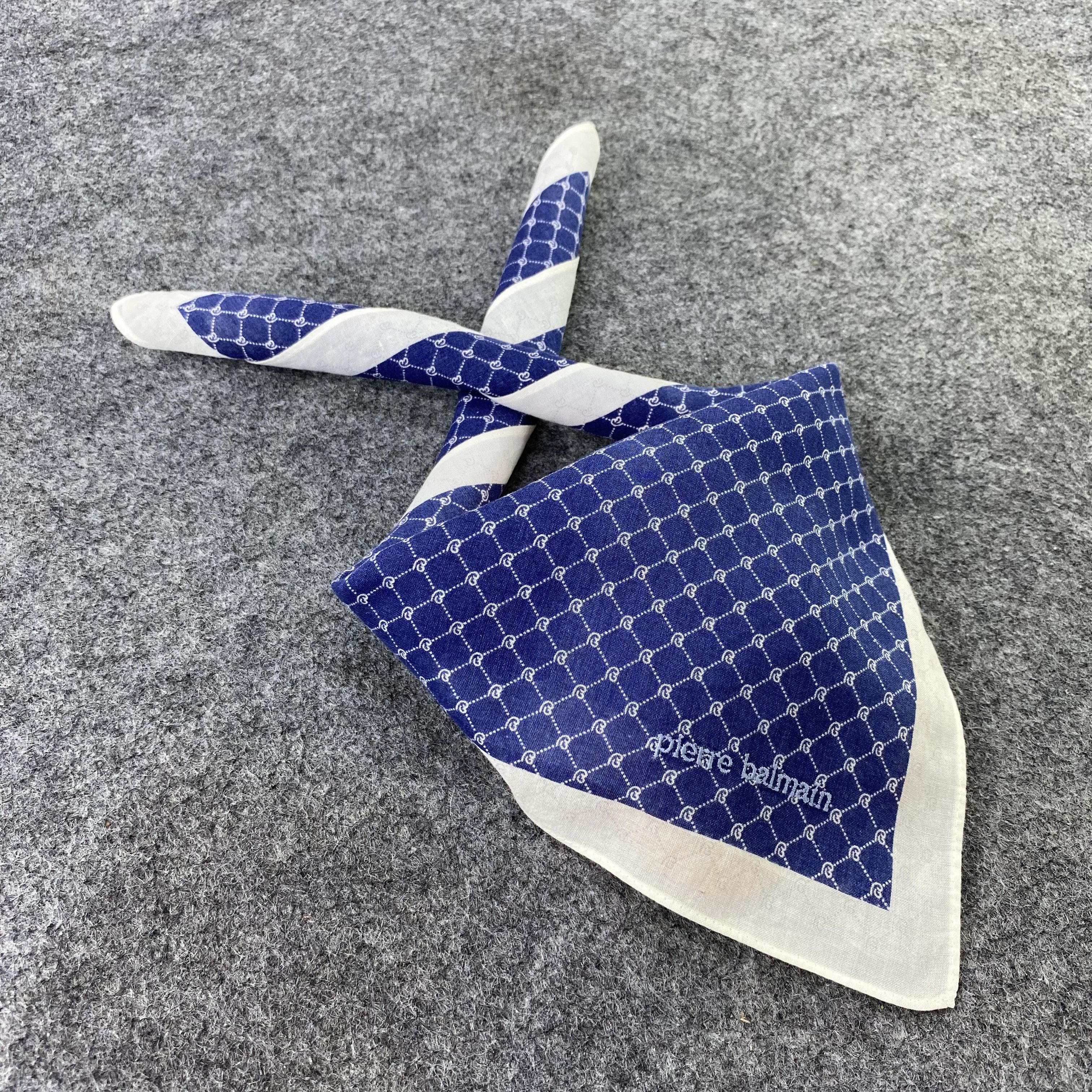 Pierre Balmain Pierre Balmain Handkerchief / Bandana / Neckerchief-B624 Size ONE SIZE - 1 Thumbnail