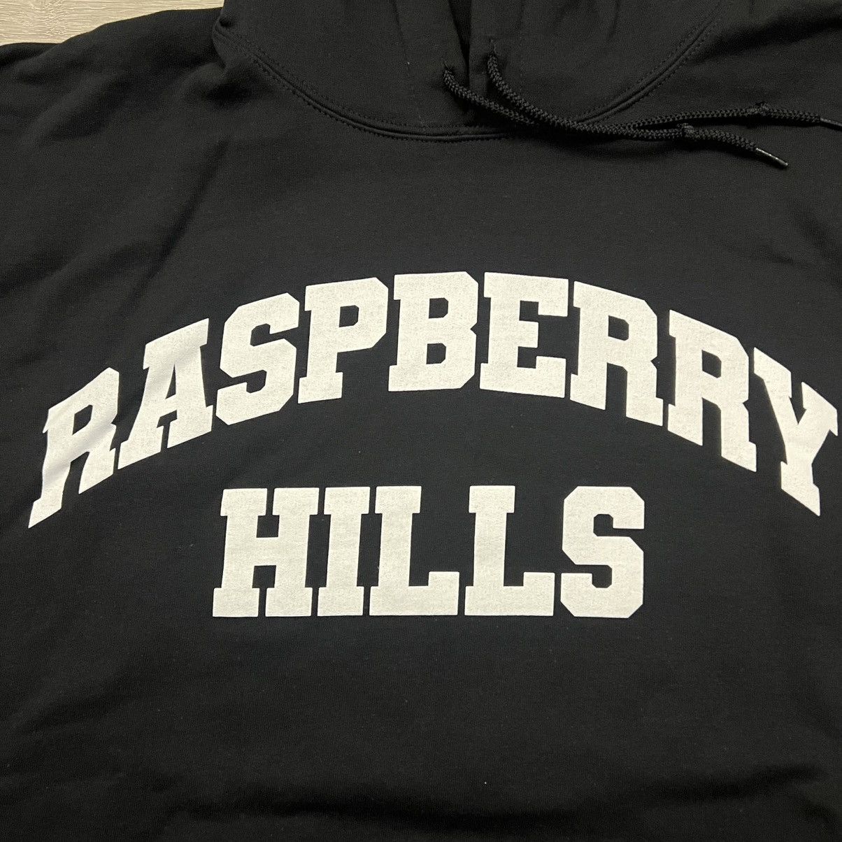 The GV Gallery GV Gallery Raspberry Hills OG Raspberry Hills Hoodie Size US L / EU 52-54 / 3 - 3 Thumbnail