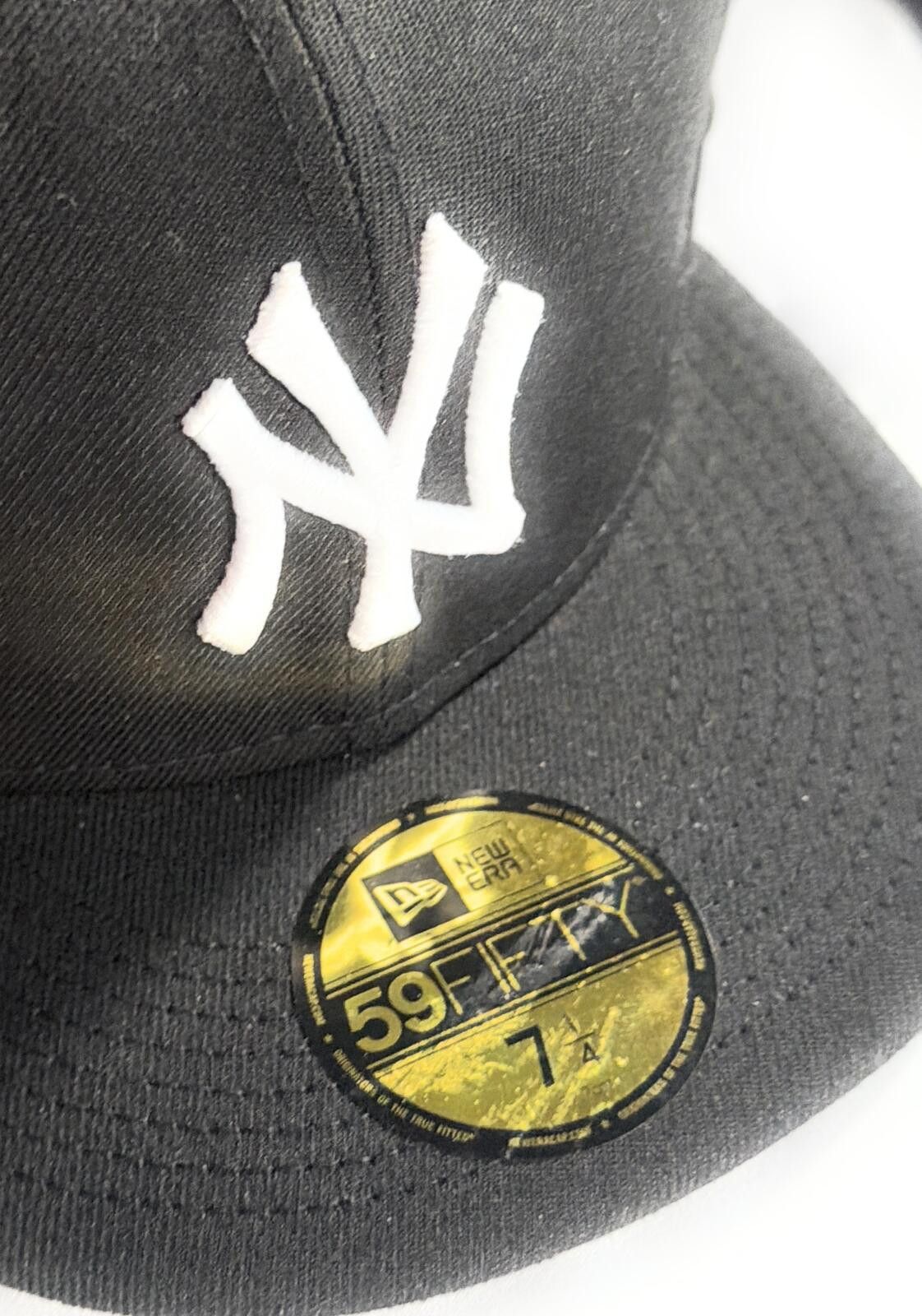 New Era New Era New York Yankees 59FIFTY Black / White 7 1/4 Size ONE SIZE - 5 Thumbnail