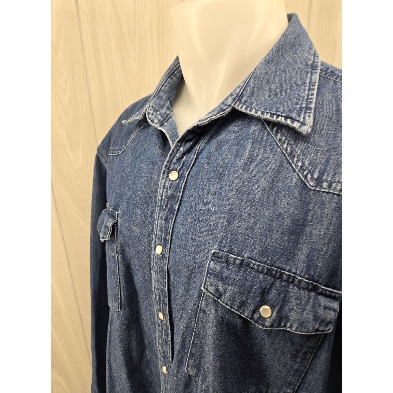 Wrangler Wrangler Shirt Button-Up Denim Long Sleeve Pearl Snap Western Trucker 2XL Mens Blue Cotton Size US XXL / EU 58 / 5 - 5 Thumbnail