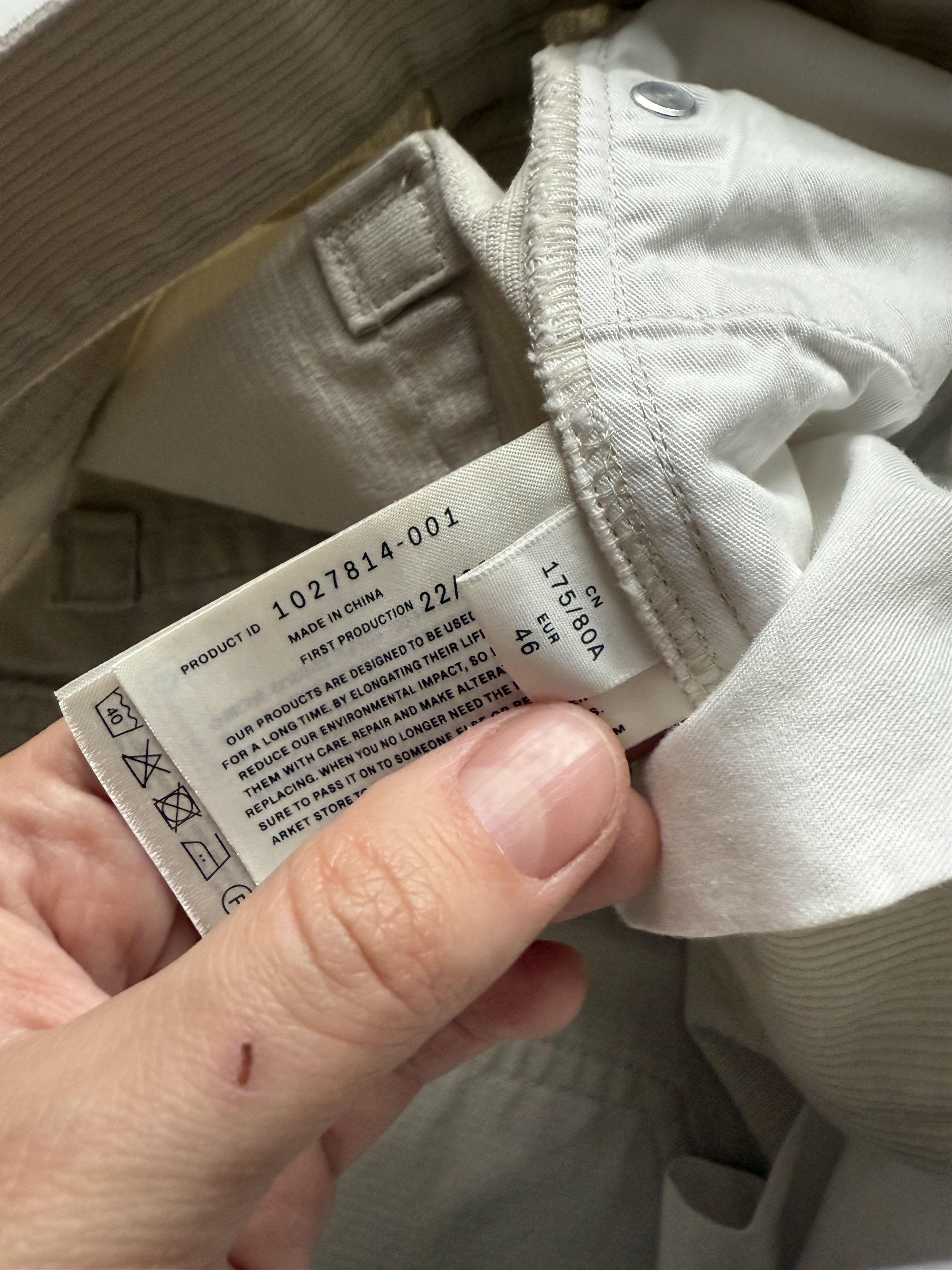 Arket Men’s ARKET Loose Corduroy Trousers Off-White W30/S Size US 30 / EU 46 - 6 Thumbnail