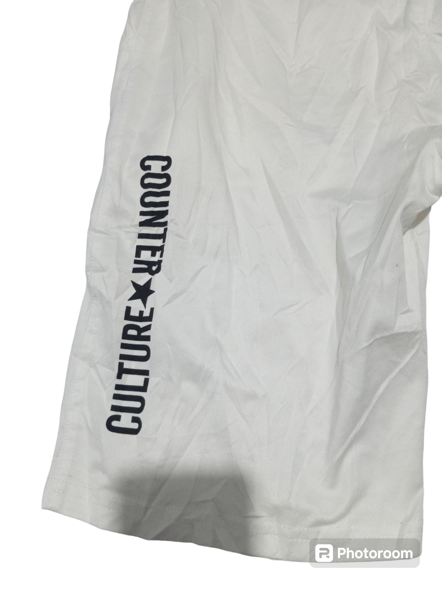 20471120 Vintage counter culture white short Size US 32 / EU 48 - 2 Thumbnail