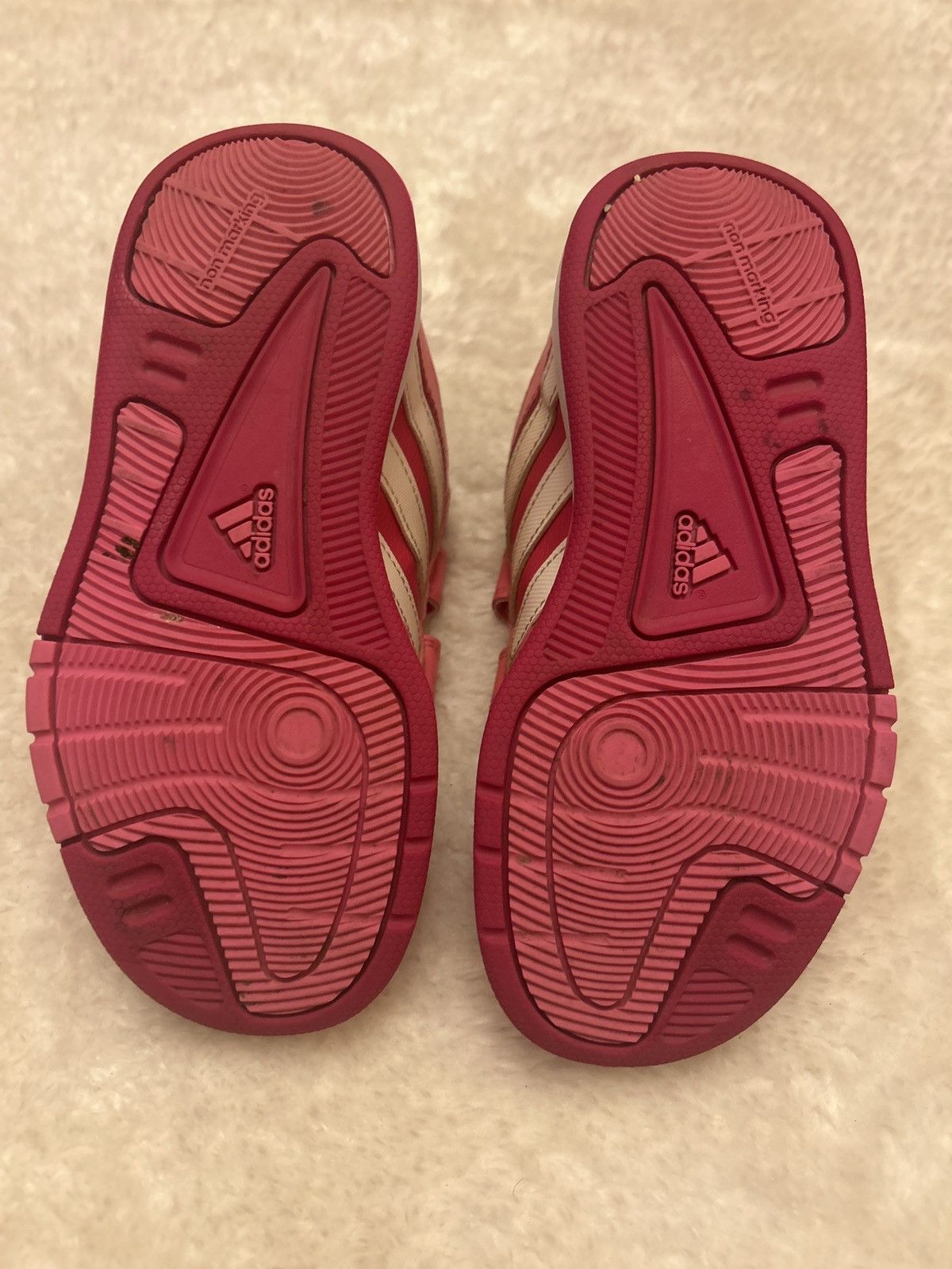 Adidas Adidas shoes for girl Size US 4 / IT 34 - 5 Thumbnail