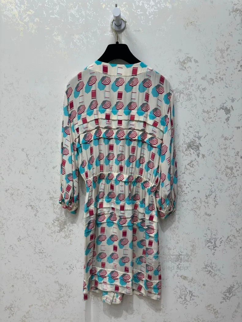 Chanel Chanel Beach series sun umbrella printed mulberry silk dre Size XXS / US 00 / IT 34 - 2 Thumbnail