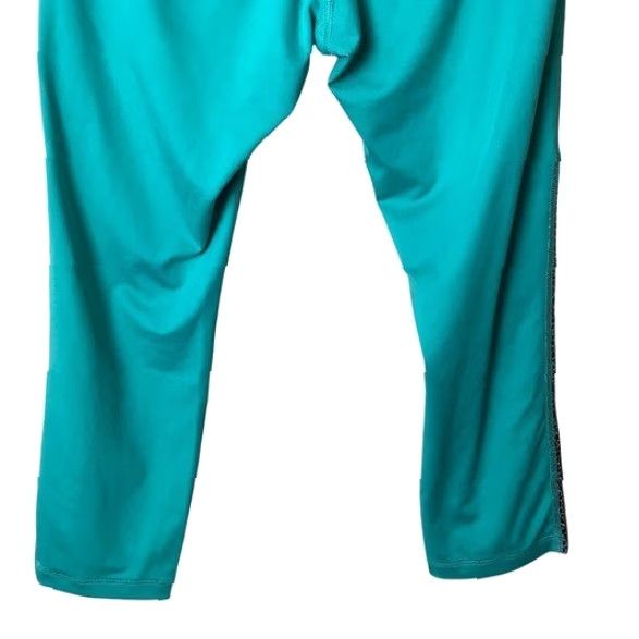 Nike Nike Cropped Capri Leggings Womens S Active Teal Blue Running Yoga Zip Pocket Leopard Size 28" / US 6 / IT 42 - 4 Thumbnail