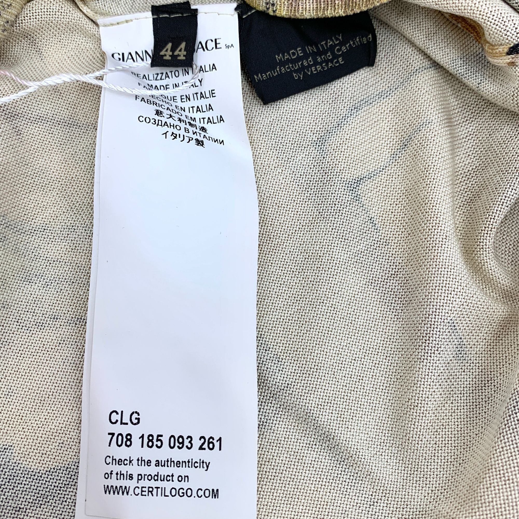 Versace Versace Yellow Classic Baroque Print Silk Round Neck Long-Sl Size XS / US 0-2 / IT 36-38 - 2 Thumbnail