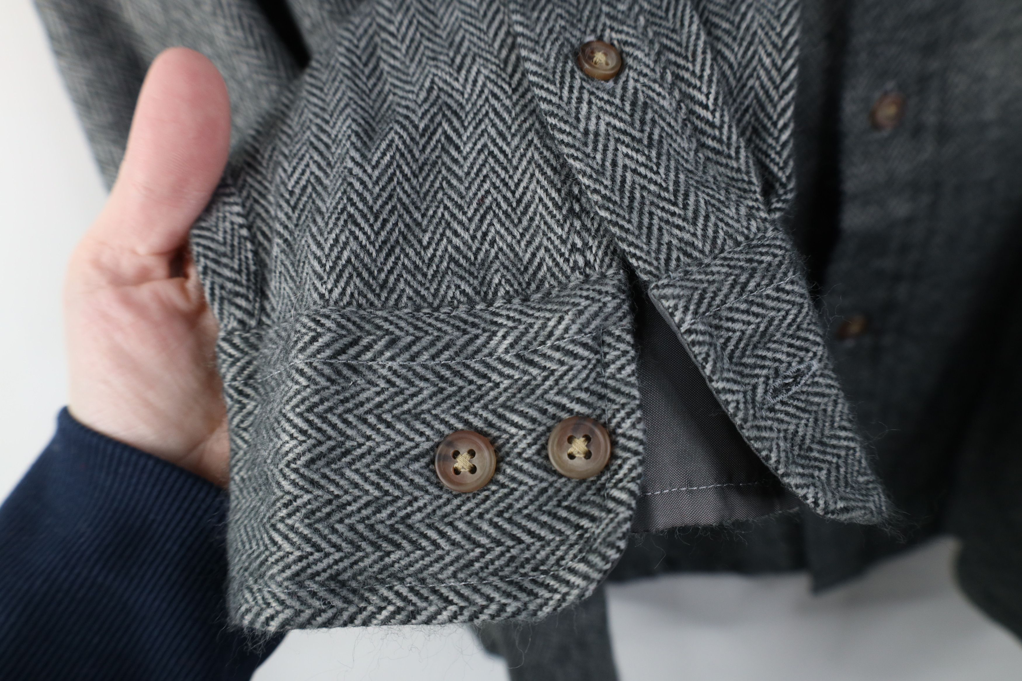 Vintage Vintage 90s Streetwear Herringbone Collared Button Shirt Size US XL / EU 56 / 4 - 8 Thumbnail