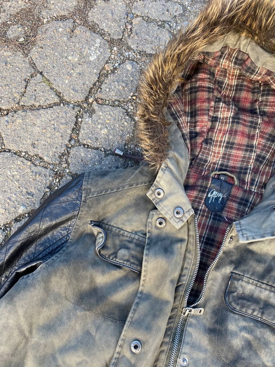 Japanese Brand Y2K Fur Fuzzy If Six Was Nine Style Faded Jacket Size US S / EU 44-46 / 1 - 7 Thumbnail