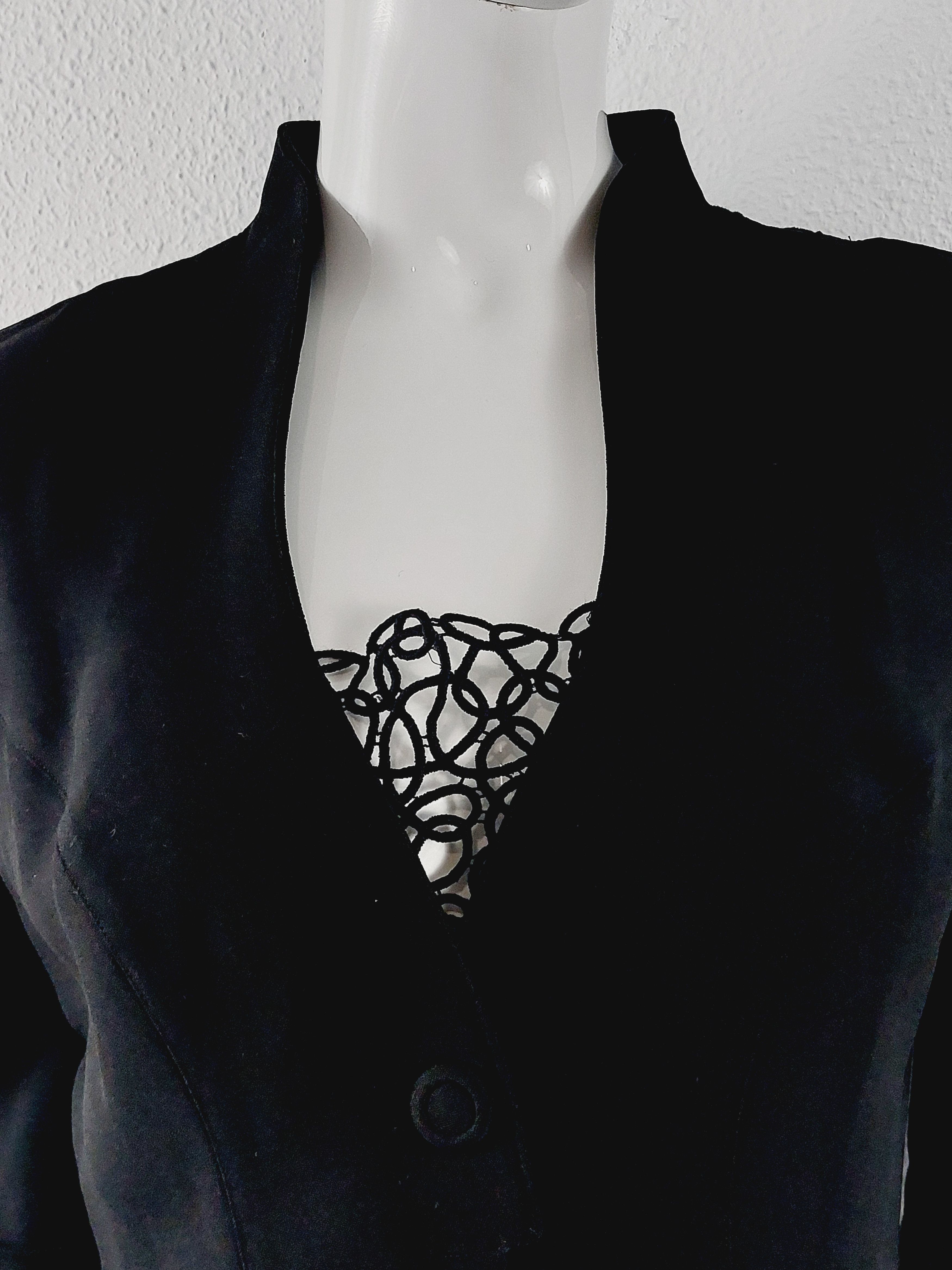 Thierry Mugler Thierry Mugler Archival Black Lace Open Back Cocktail Dress Size S / US 4 / IT 40 - 8 Thumbnail