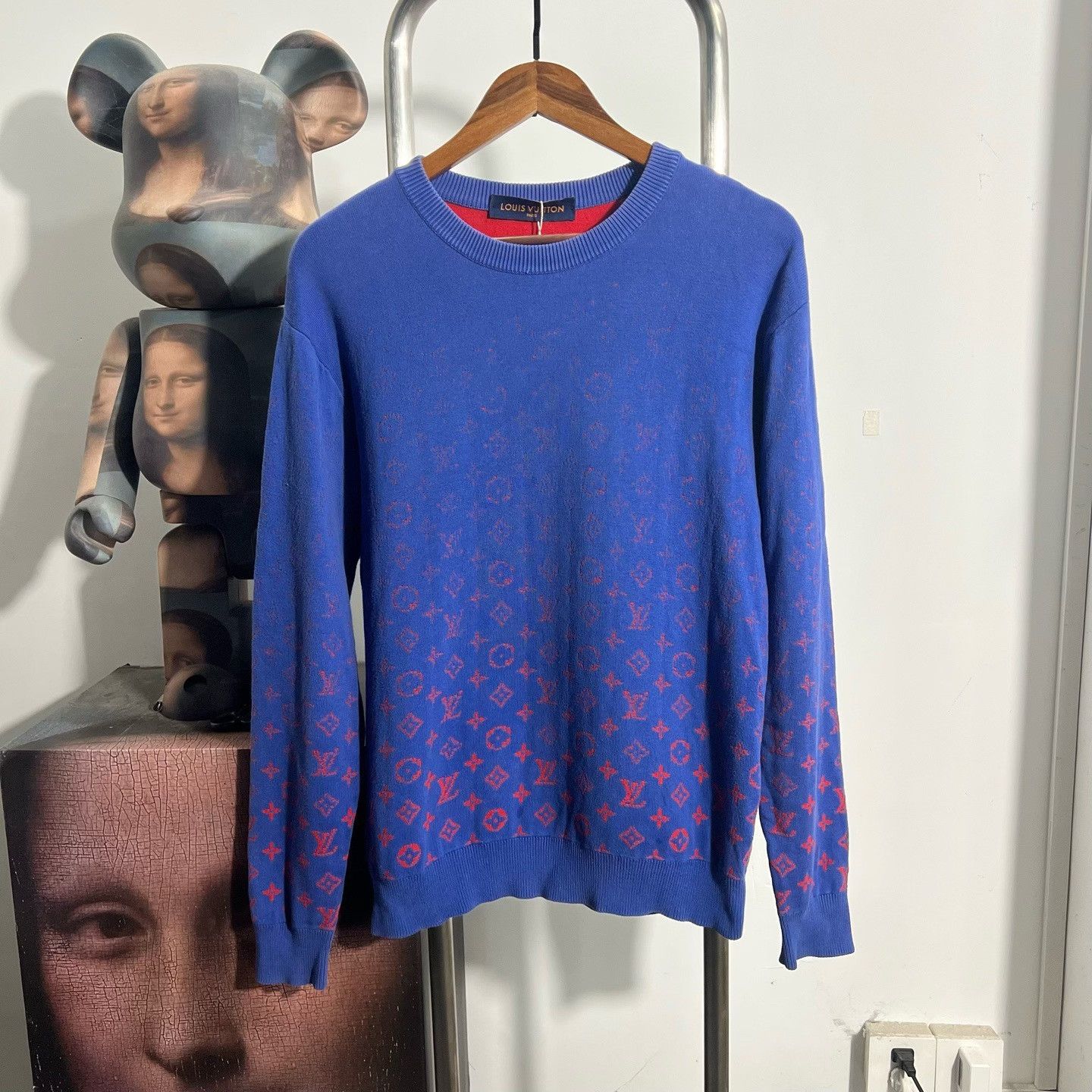 Louis Vuitton Louis Vuitton Tie-Dye Gradient Multi Sweater XS Women Size XS / US 0-2 / IT 36-38 - 1 Thumbnail