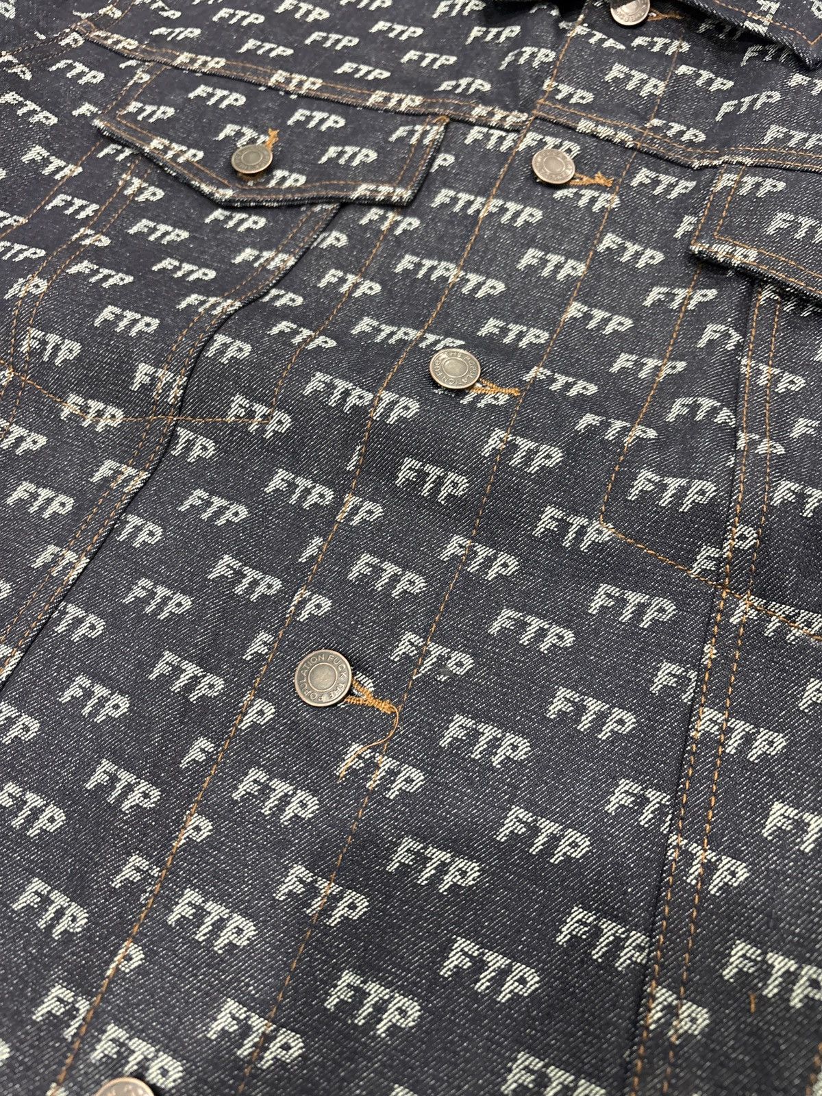 Fuck The Population NEW FTP All Over Jacquard Denim Trucker Jacket Indigo SZ XL Size US XL / EU 56 / 4 - 4 Thumbnail