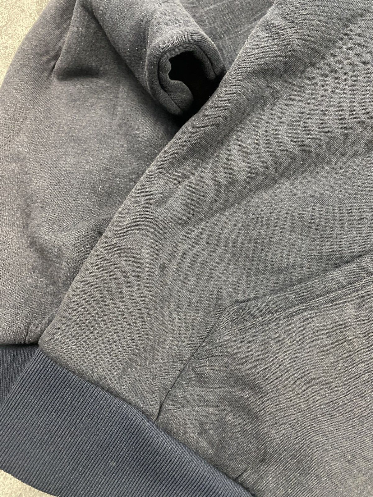 🔥DISTRESSED CARHART Y2K DETROIT FADED VINTAGE ZIP HOODIE 🔥