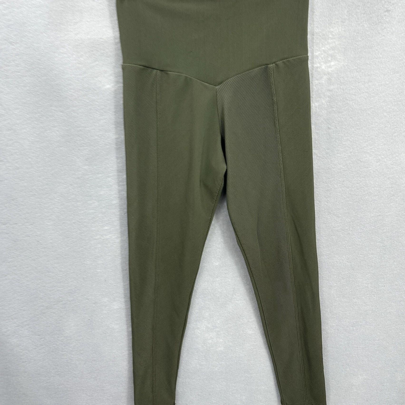 Onia Onia Leggings Womens Small Green Ribbed High Waist Yoga Athleisure Minimalist Preppy Size 28" / US 6 / IT 42 - 2 Thumbnail