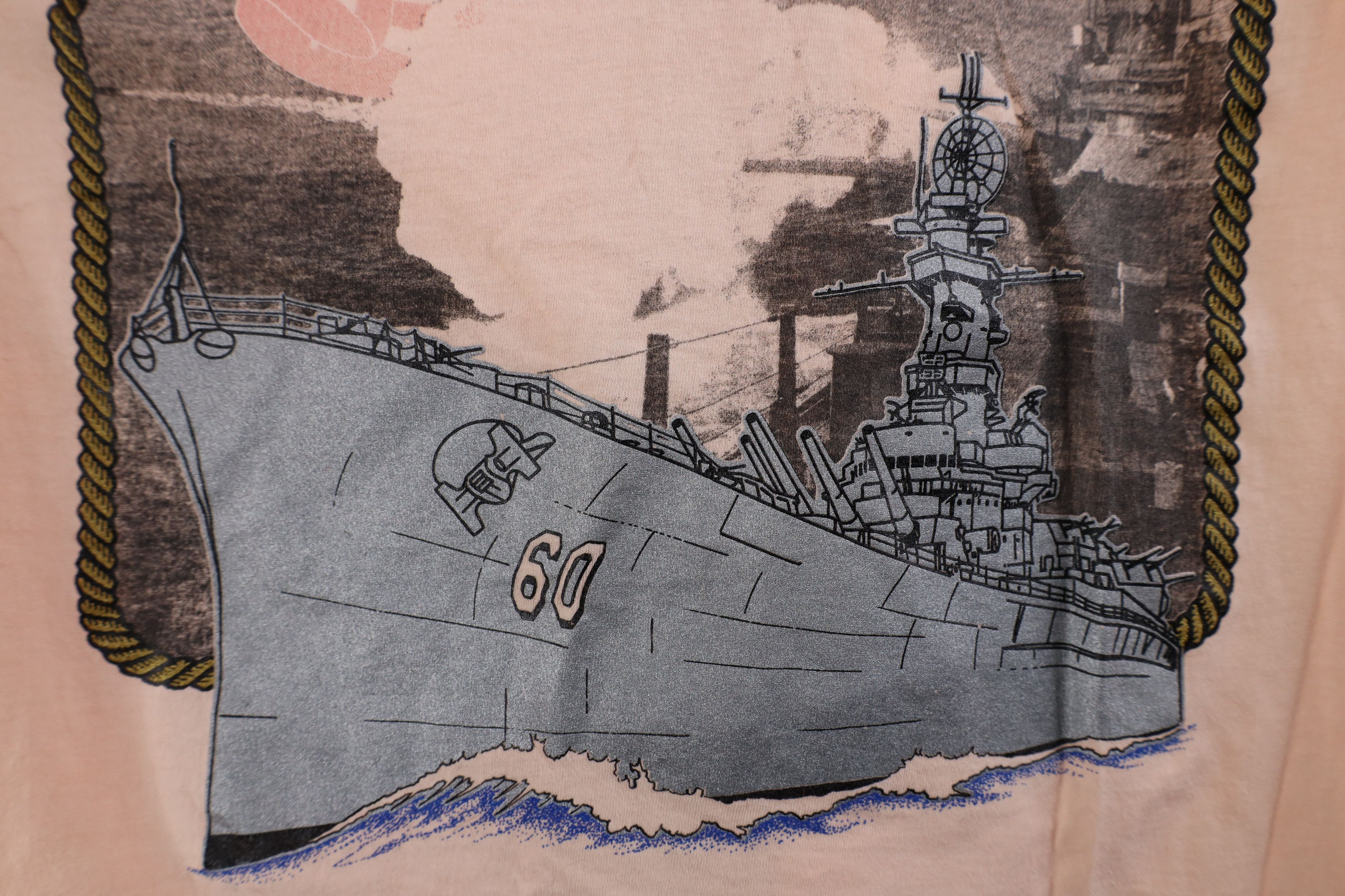 Vintage Vintage 80s USS Alabama Military Naval Ship T-Shirt Pink USA Size M / US 6-8 / IT 42-44 - 6 Thumbnail