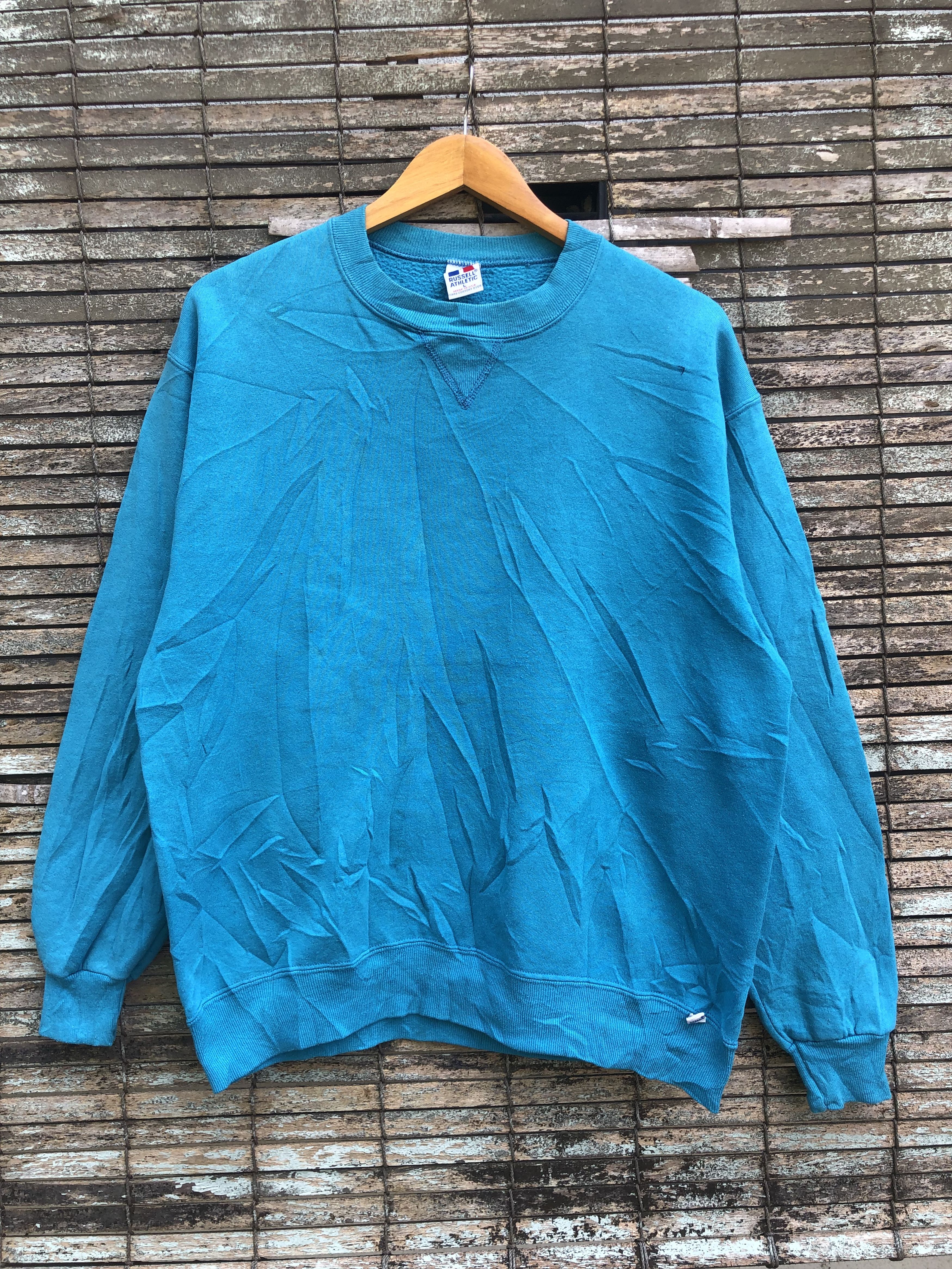 Russell Athletic Vintage 90s Russel Athletic USA Plain Crewneck Sweatshirts Size US L / EU 52-54 / 3 - 1 Thumbnail