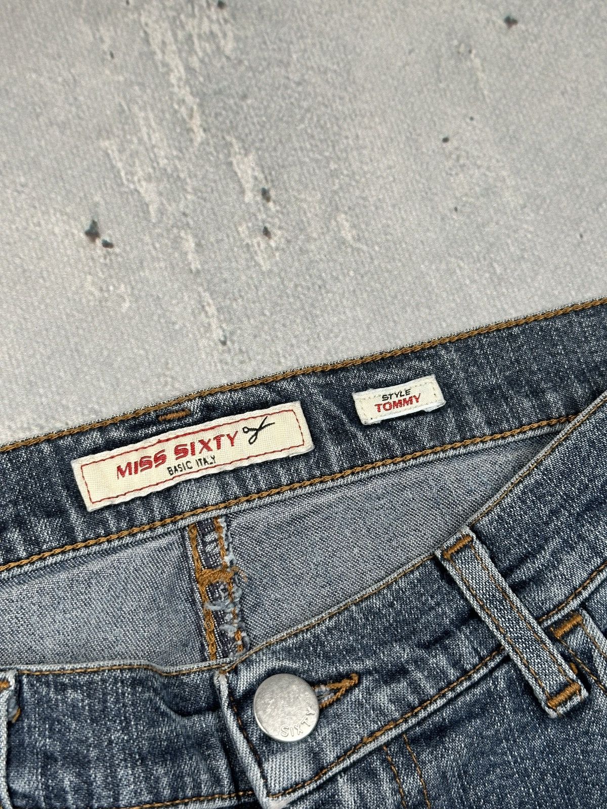 Miss Sixty Miss Sixty Tommy Bootcut Low Rise Blue Denim Flared Jeans Size 28" / US 6 / IT 42 - 16 Thumbnail